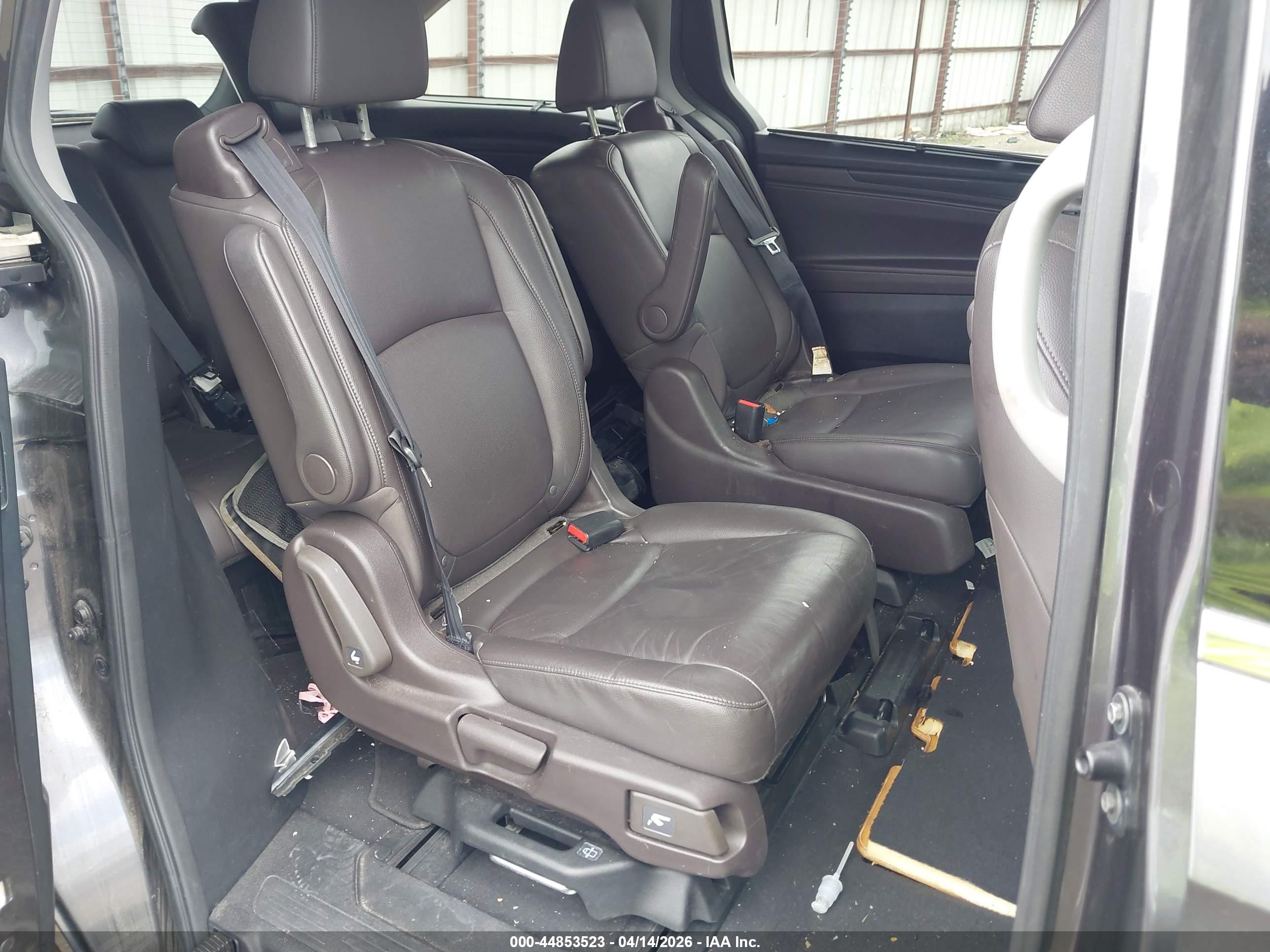 HONDA ODYSSEY image 8
