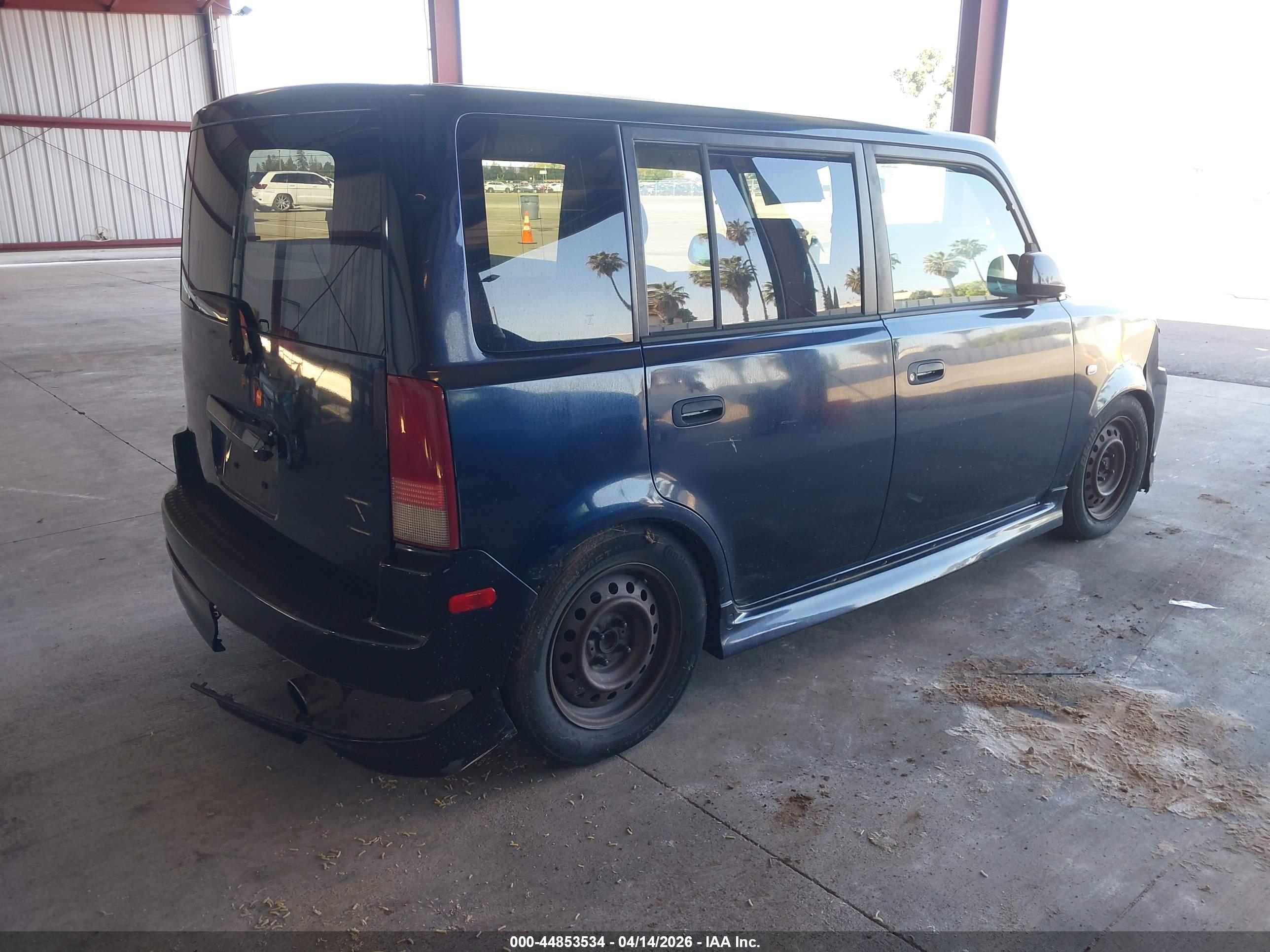 SCION XB image 4