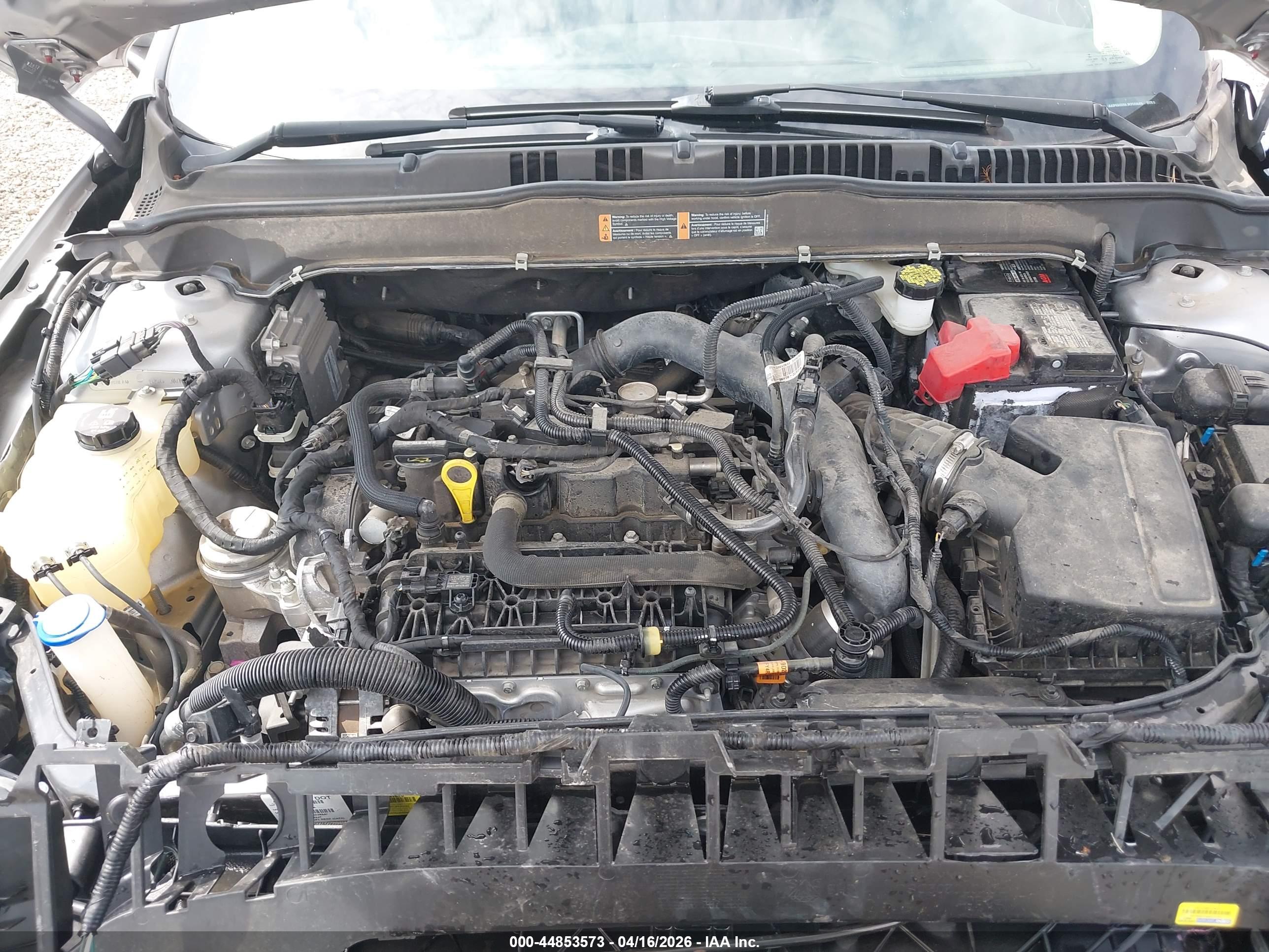 FORD FUSION image 10