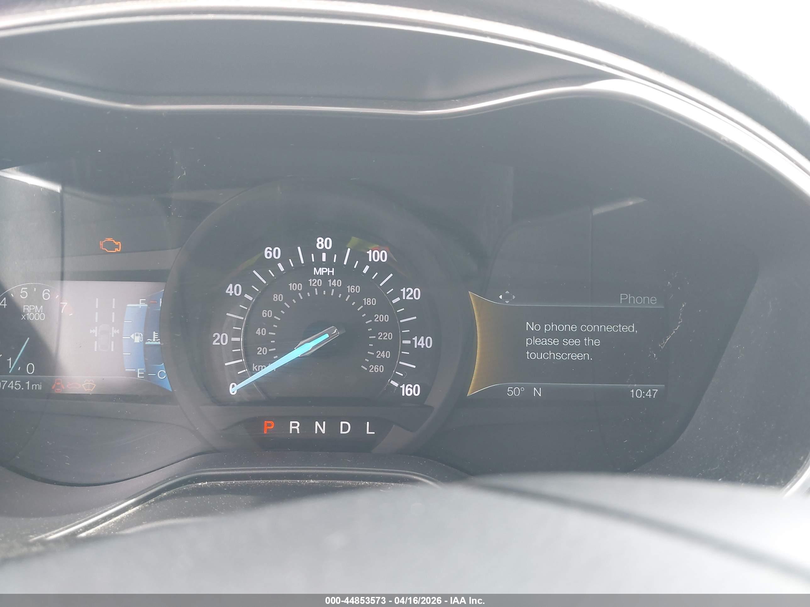 FORD FUSION image 7