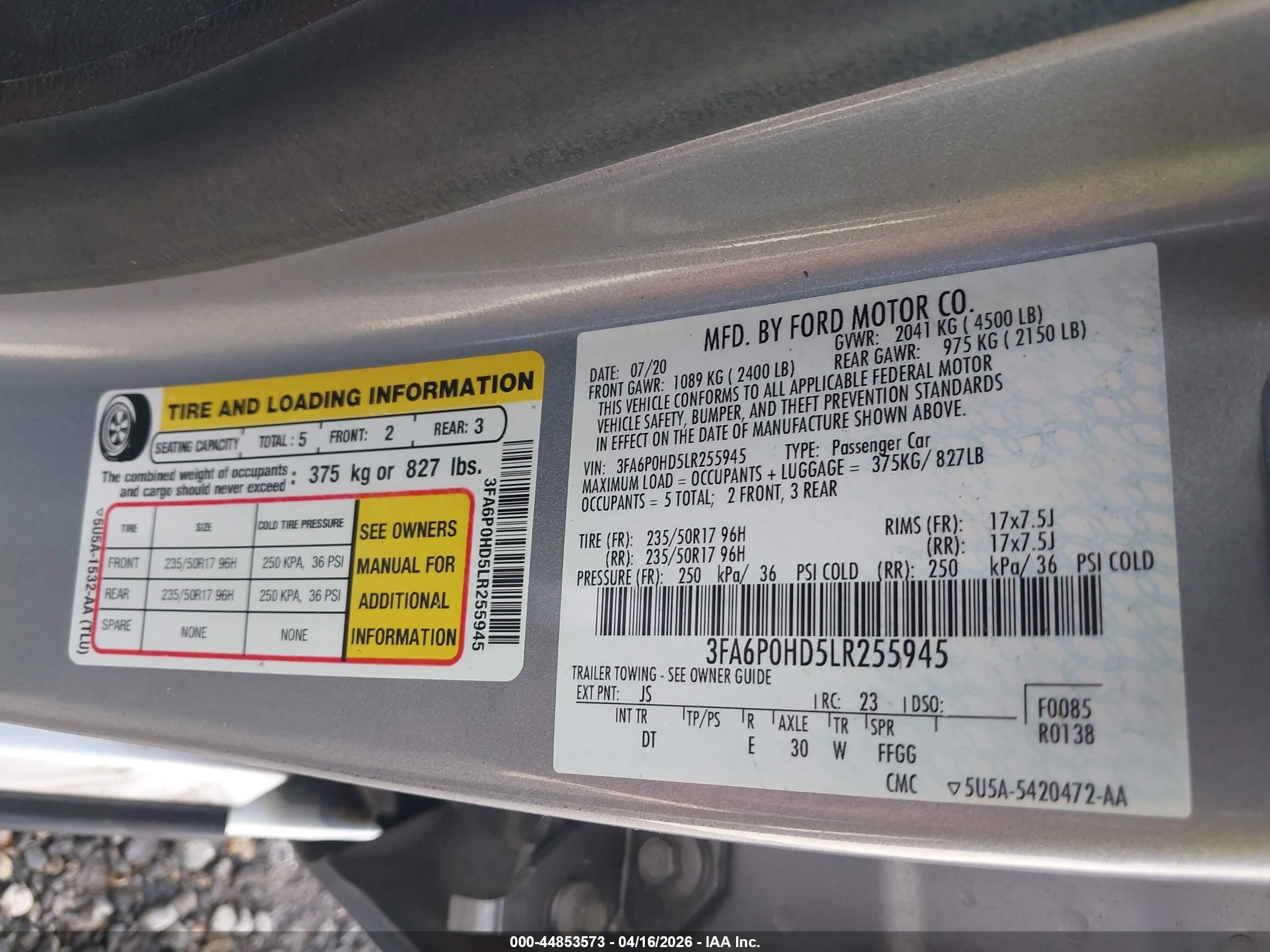 FORD FUSION image 9