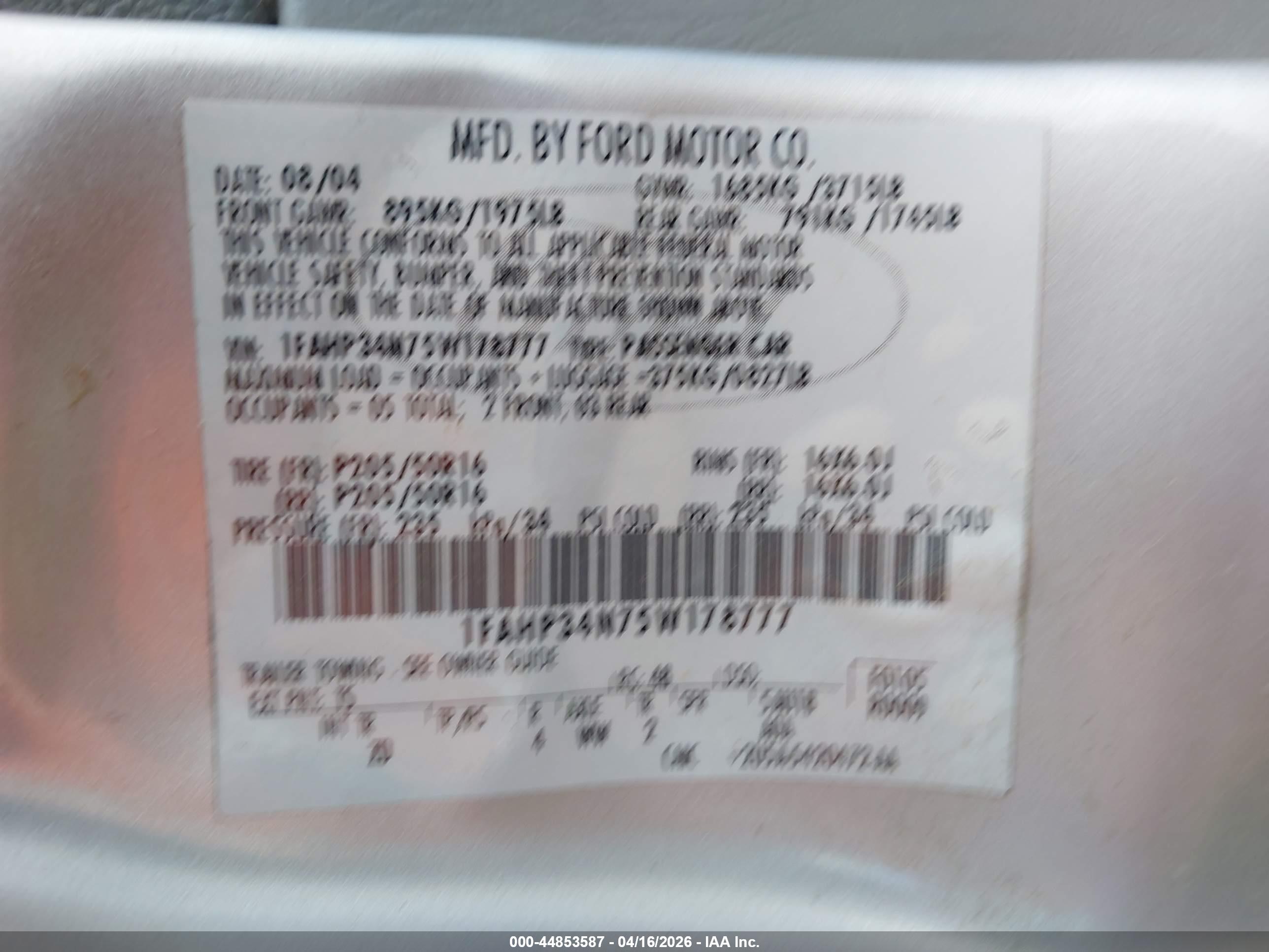 FORD FOCUS image 9