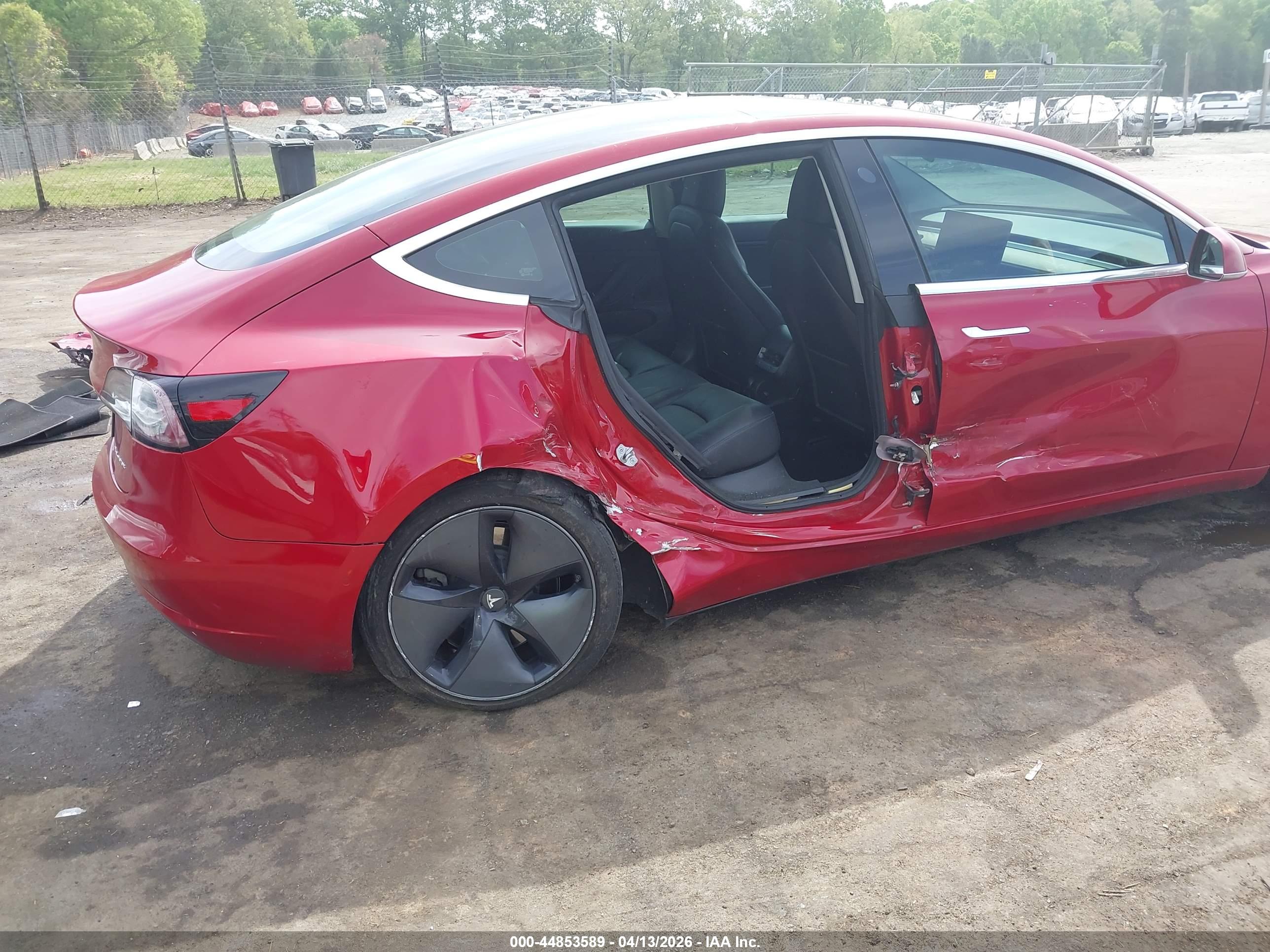 TESLA MODEL image 6