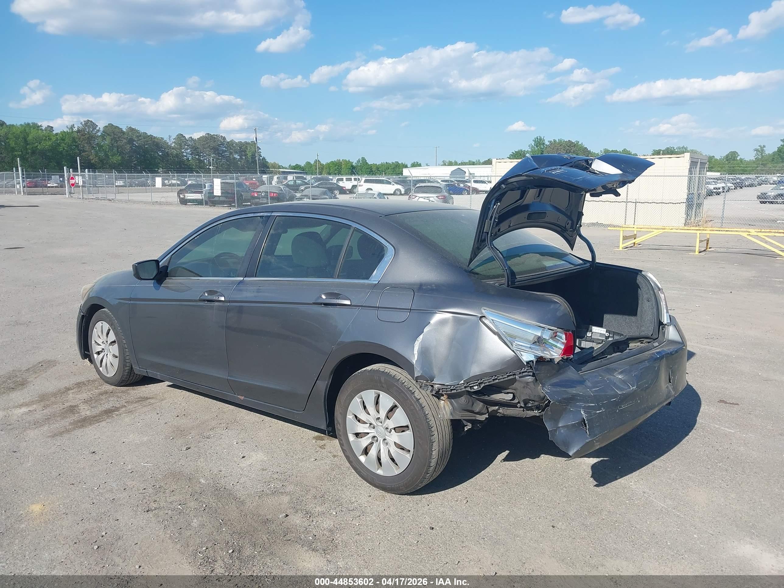 HONDA ACCORD image 3