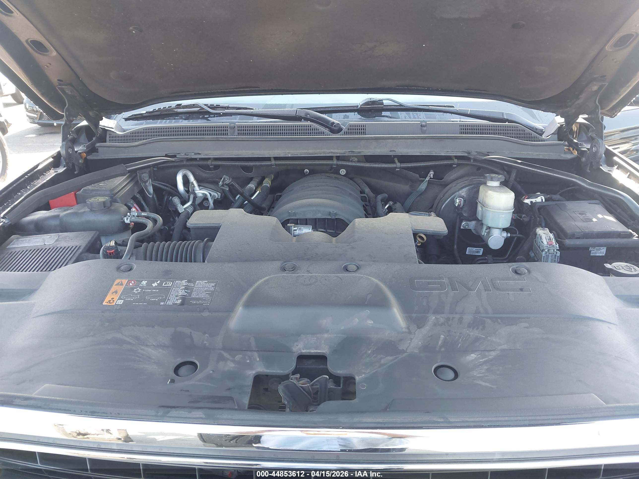 GMC YUKON image 10
