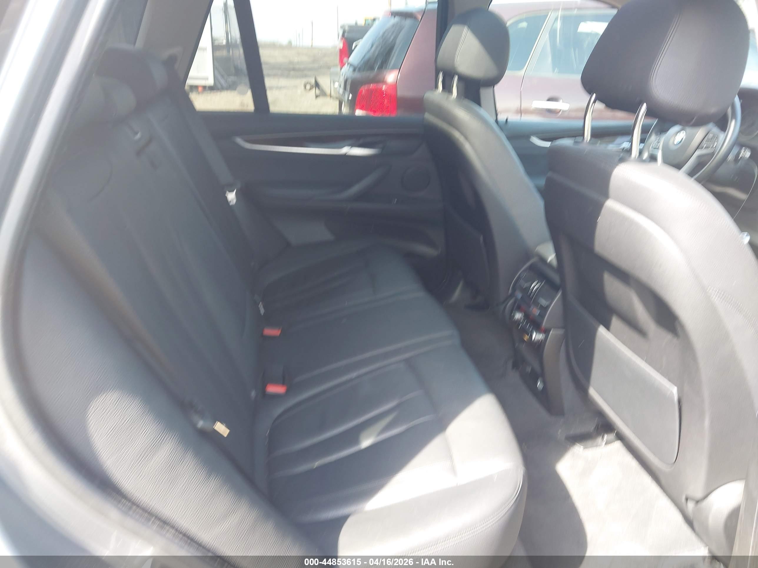 BMW X5 image 8
