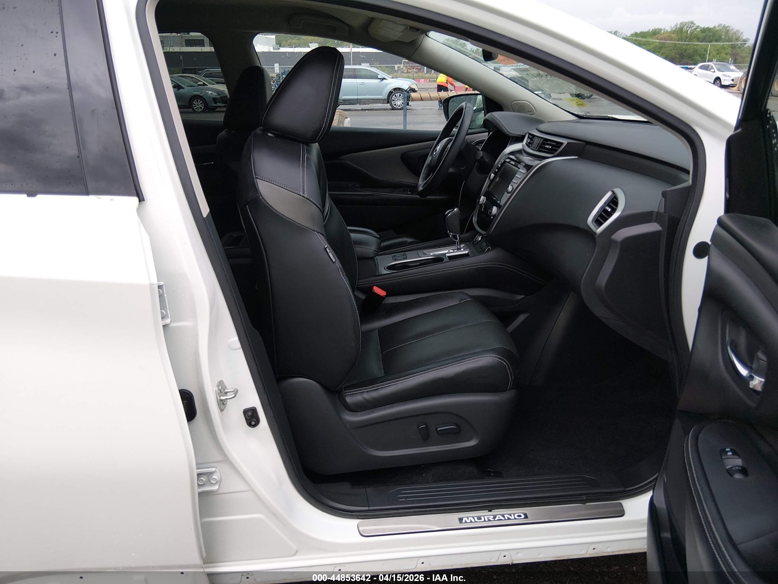 NISSAN MURANO image 5