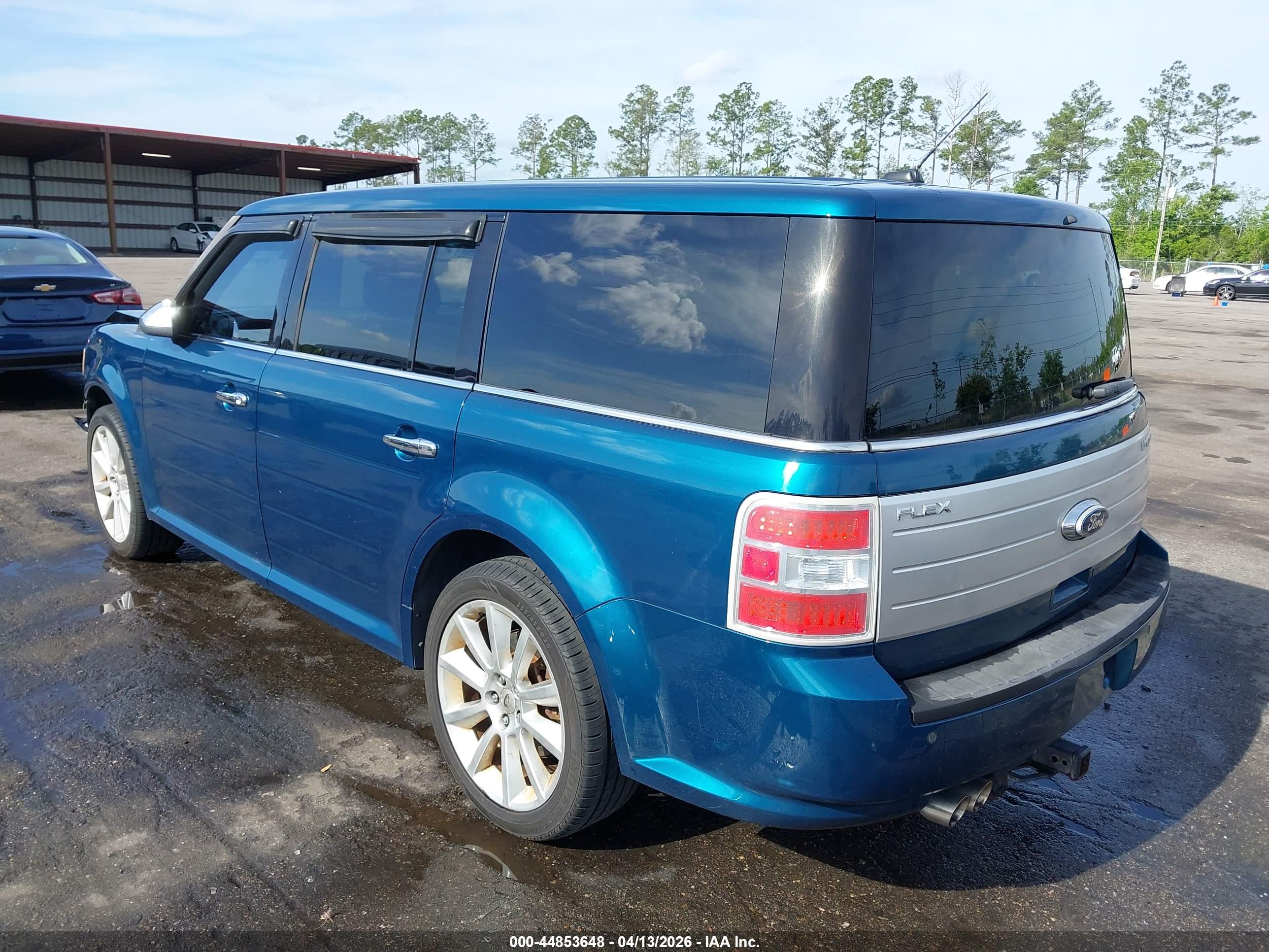 FORD FLEX image 3