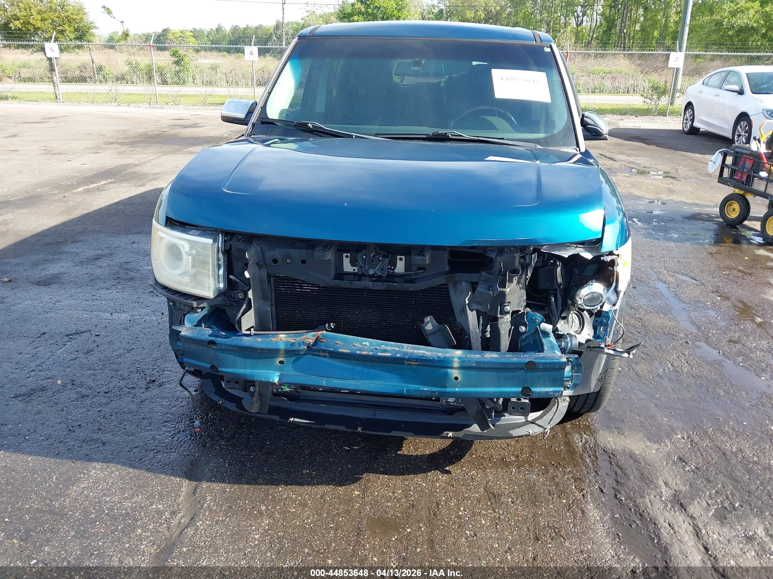 FORD FLEX image 6