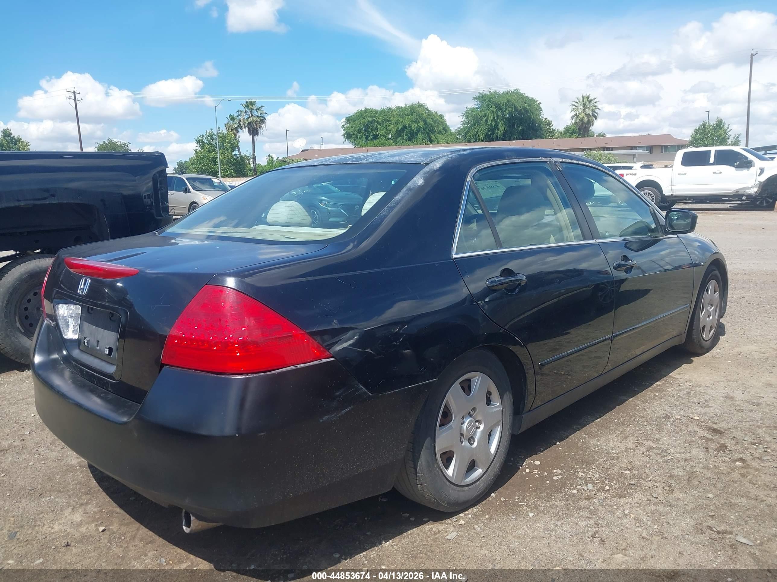 HONDA ACCORD image 4