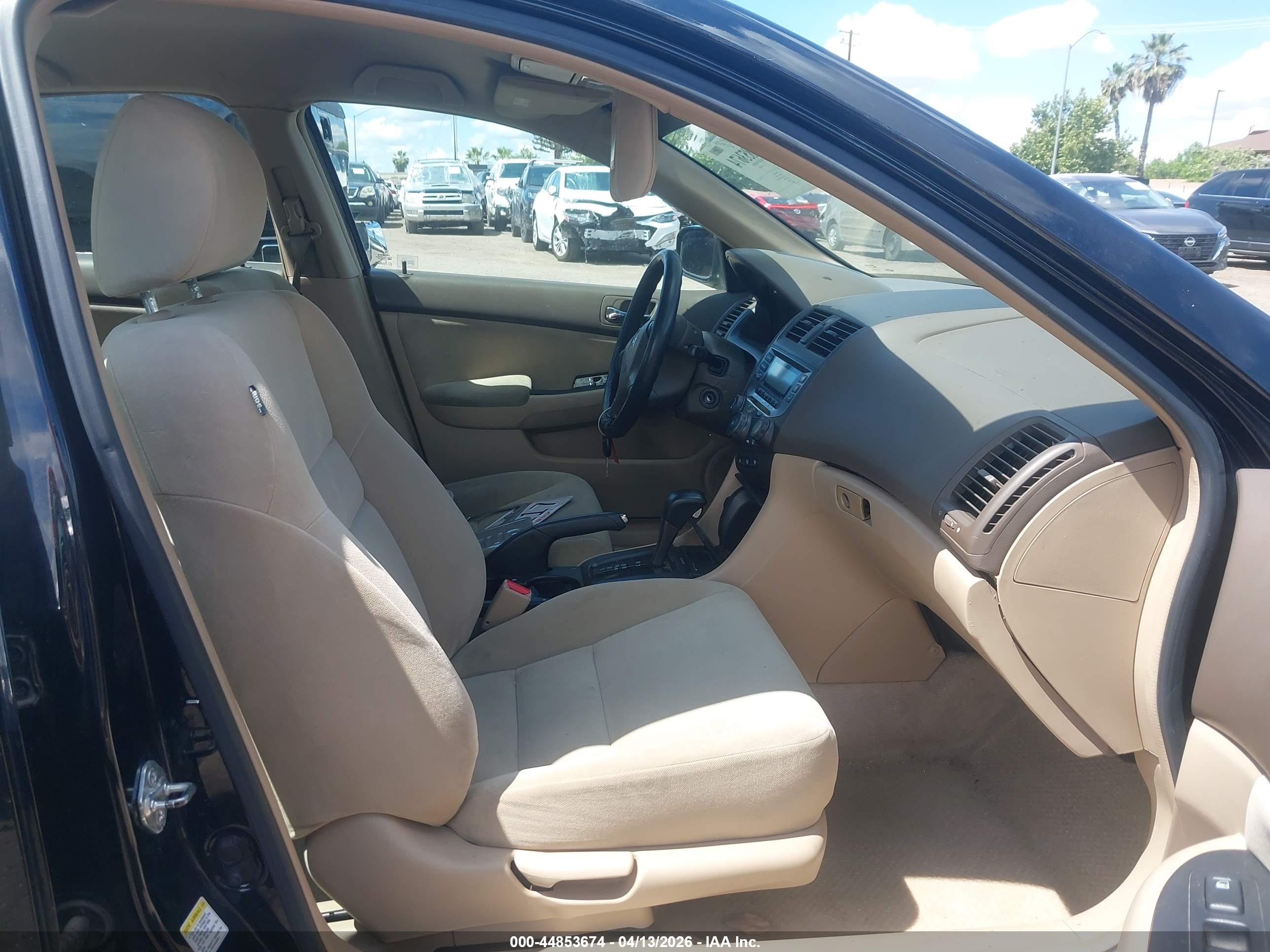 HONDA ACCORD image 5