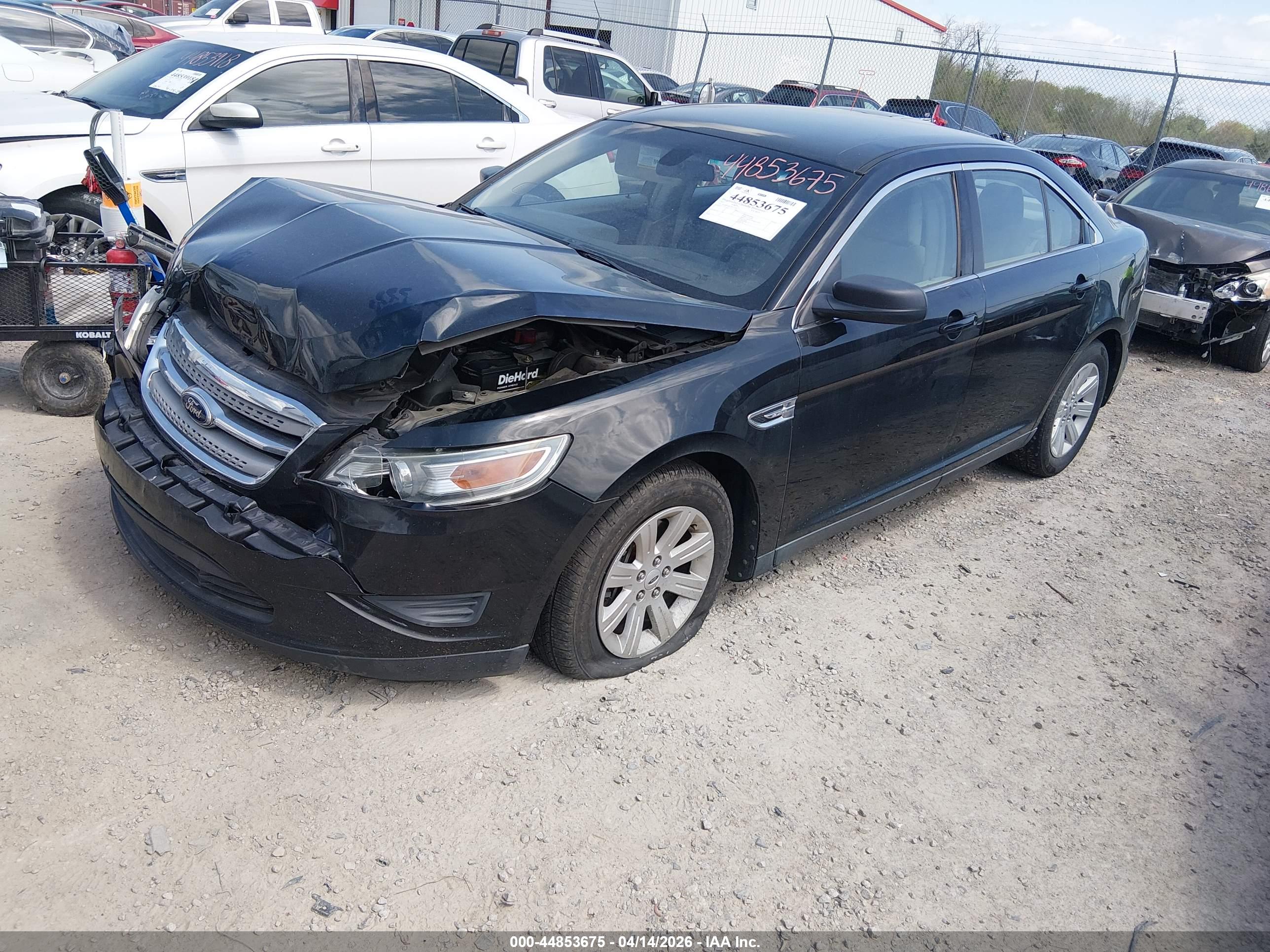 FORD TAURUS image 2