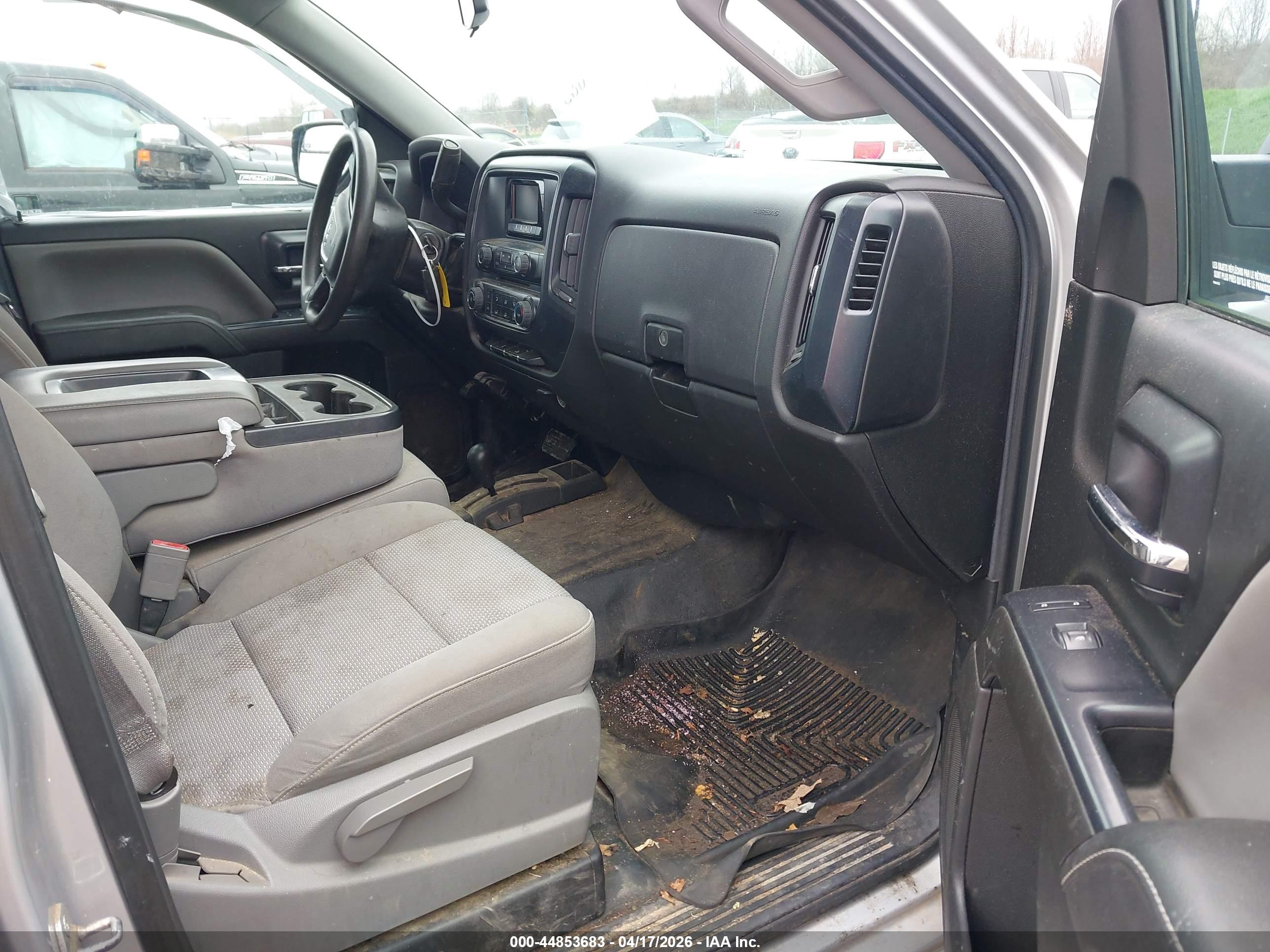 GMC SIERRA image 5