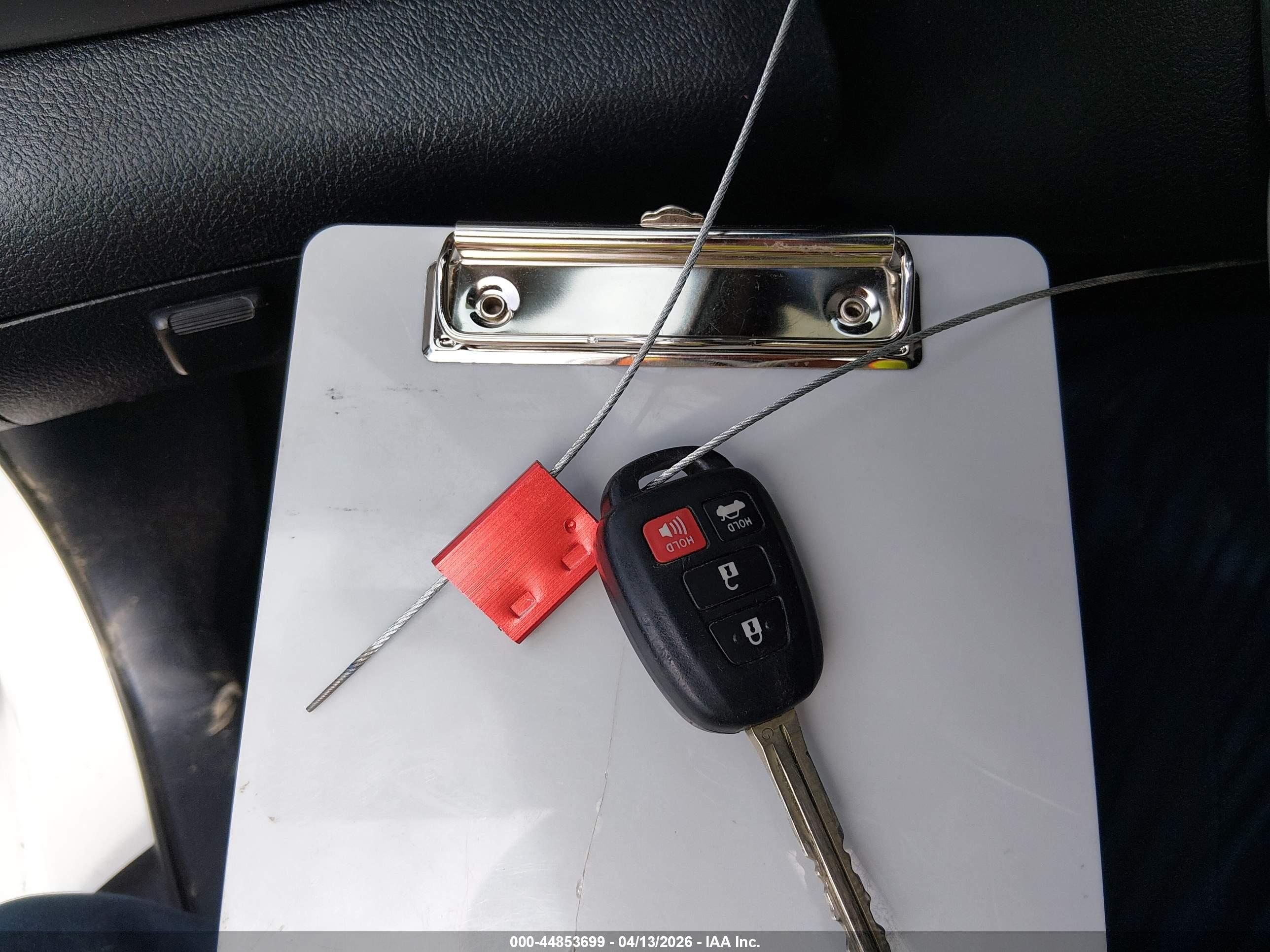 TOYOTA CAMRY image 11