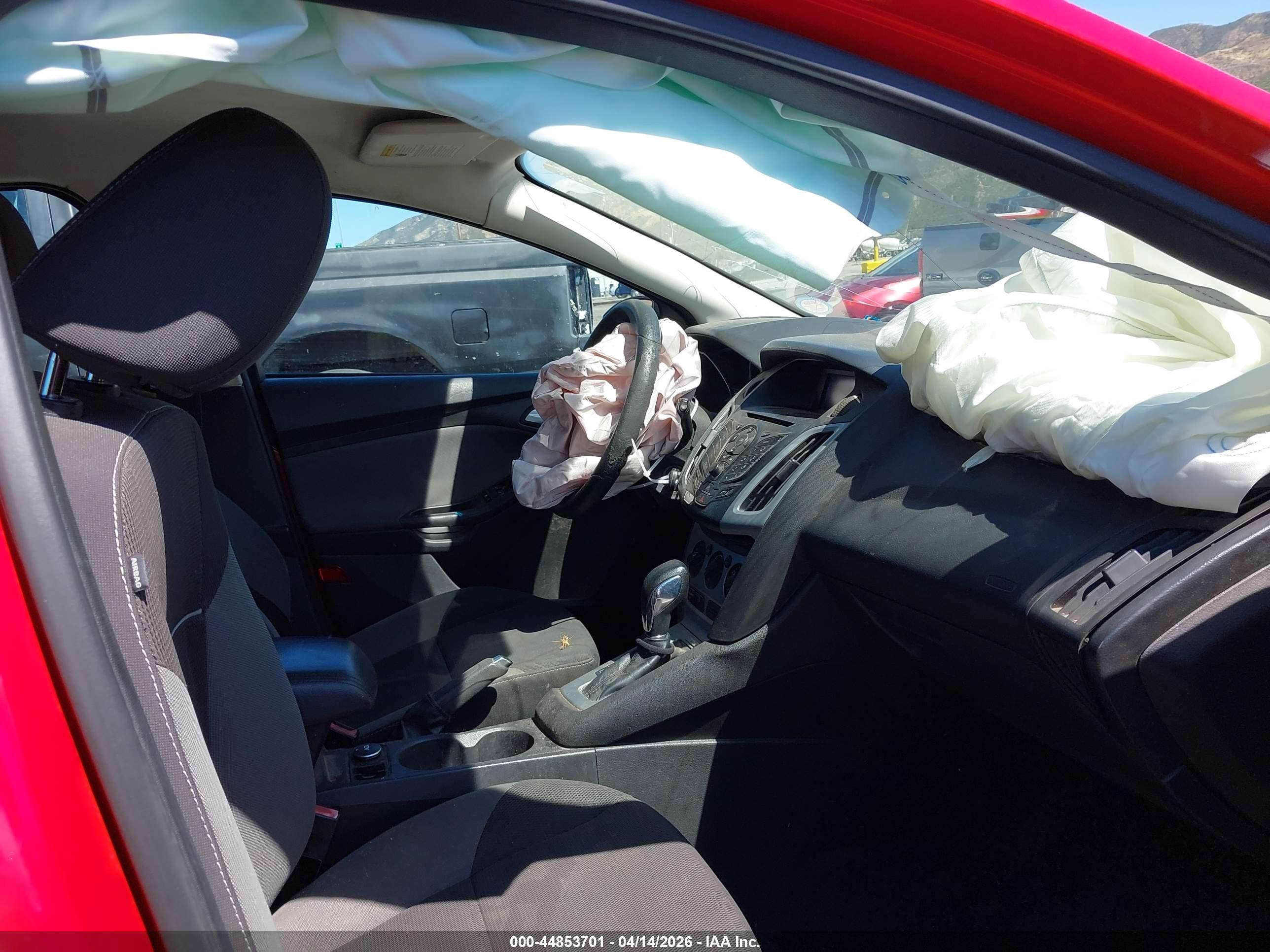 FORD FOCUS image 5
