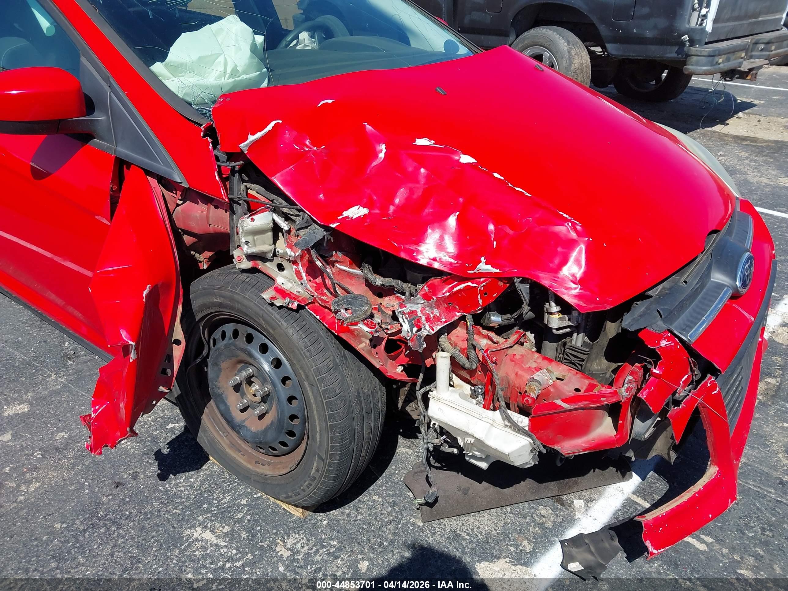 FORD FOCUS image 6