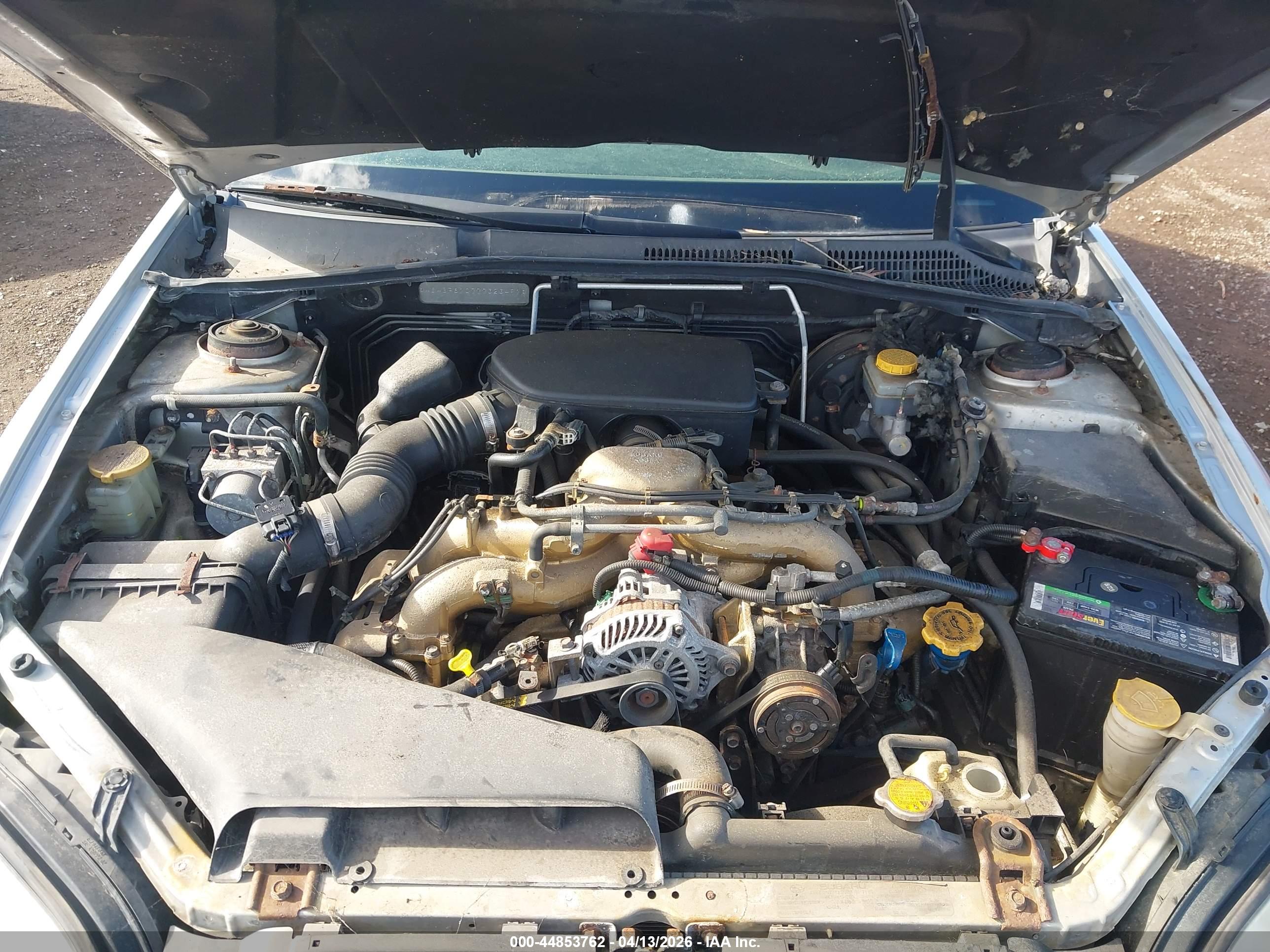 SUBARU OUTBACK image 10