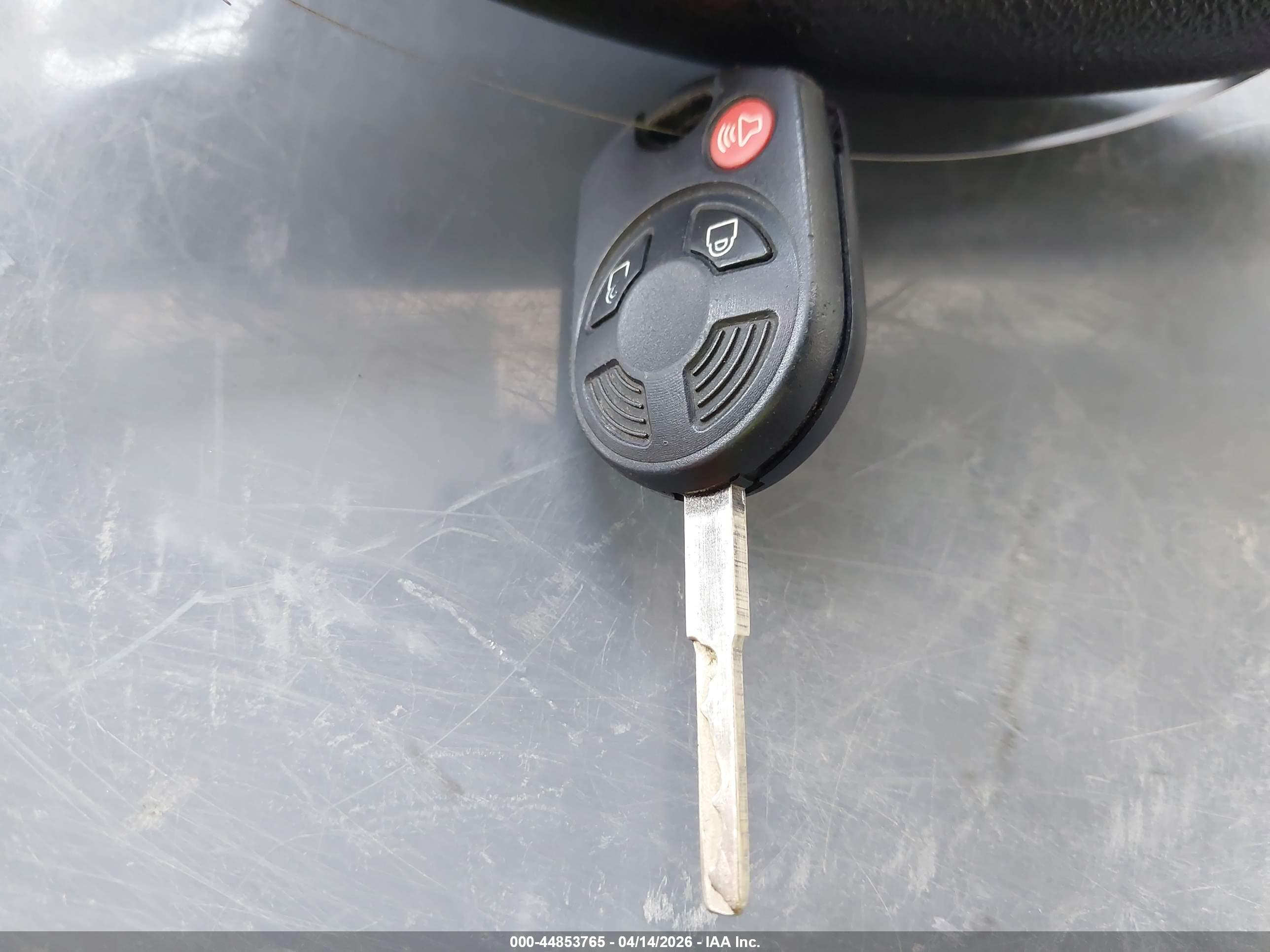 FORD ESCAPE image 11