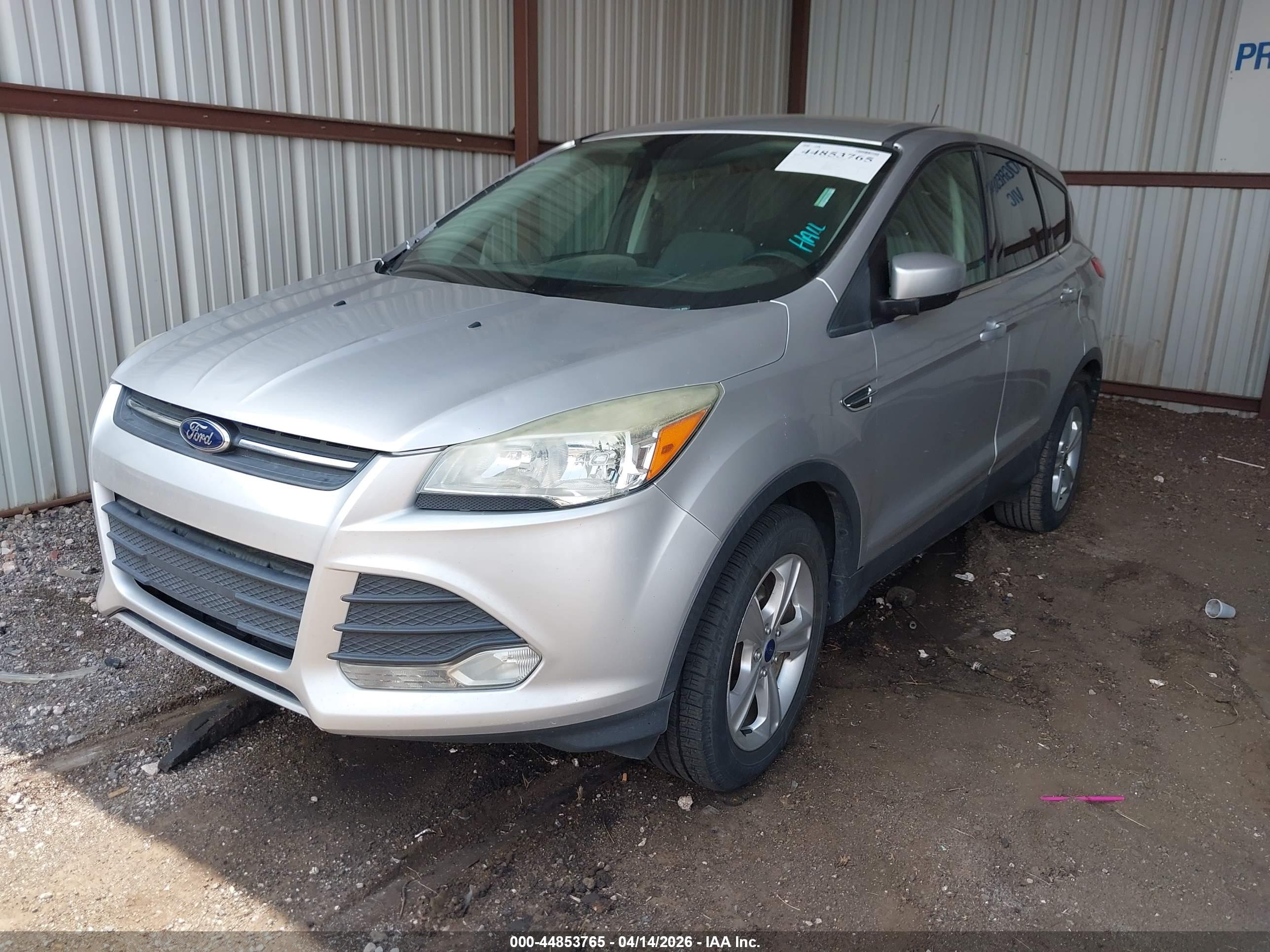 FORD ESCAPE image 2