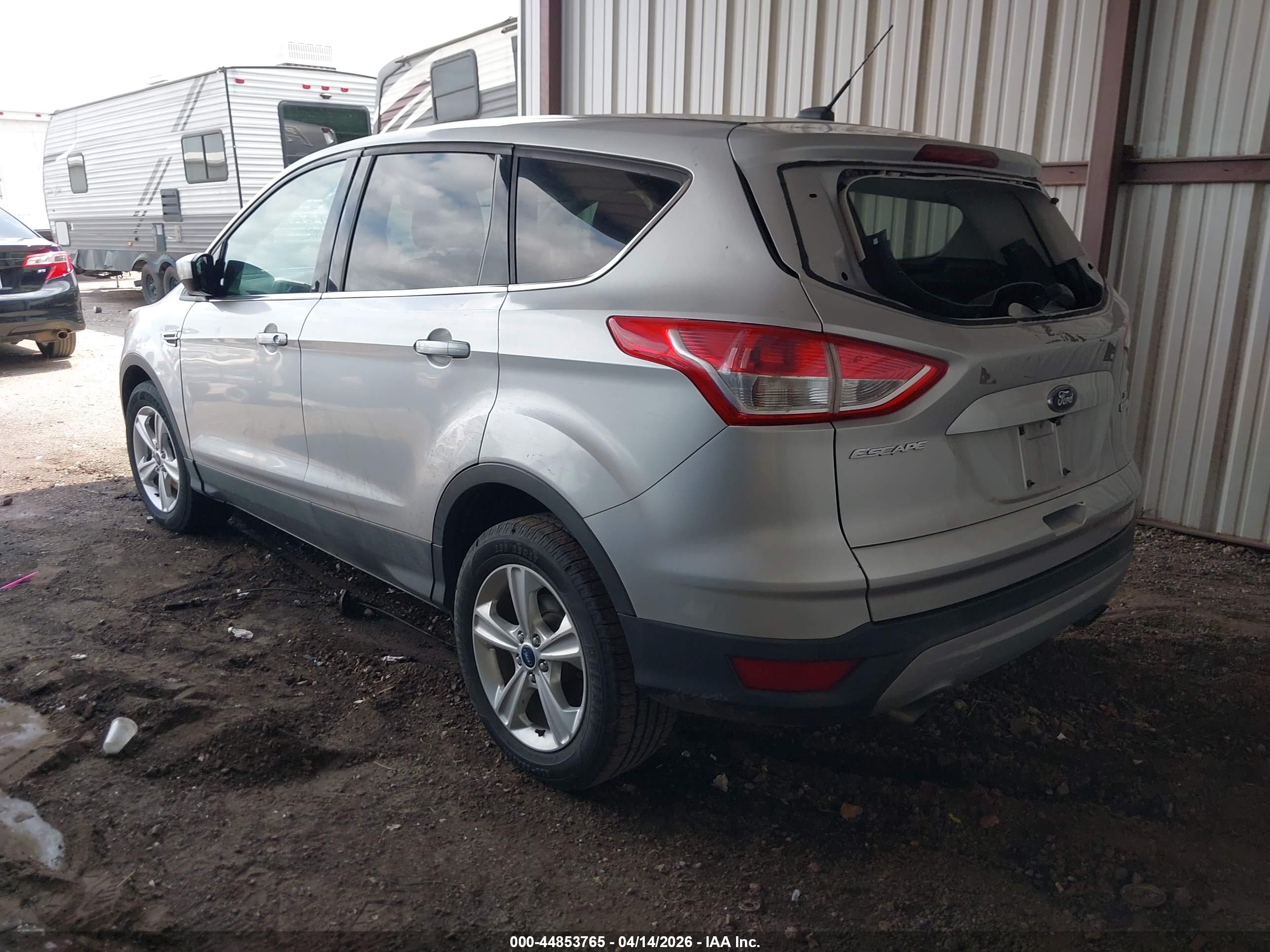 FORD ESCAPE image 3