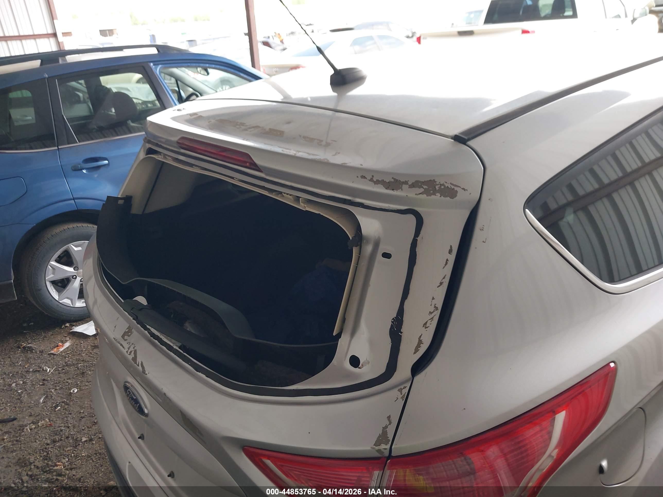FORD ESCAPE image 6
