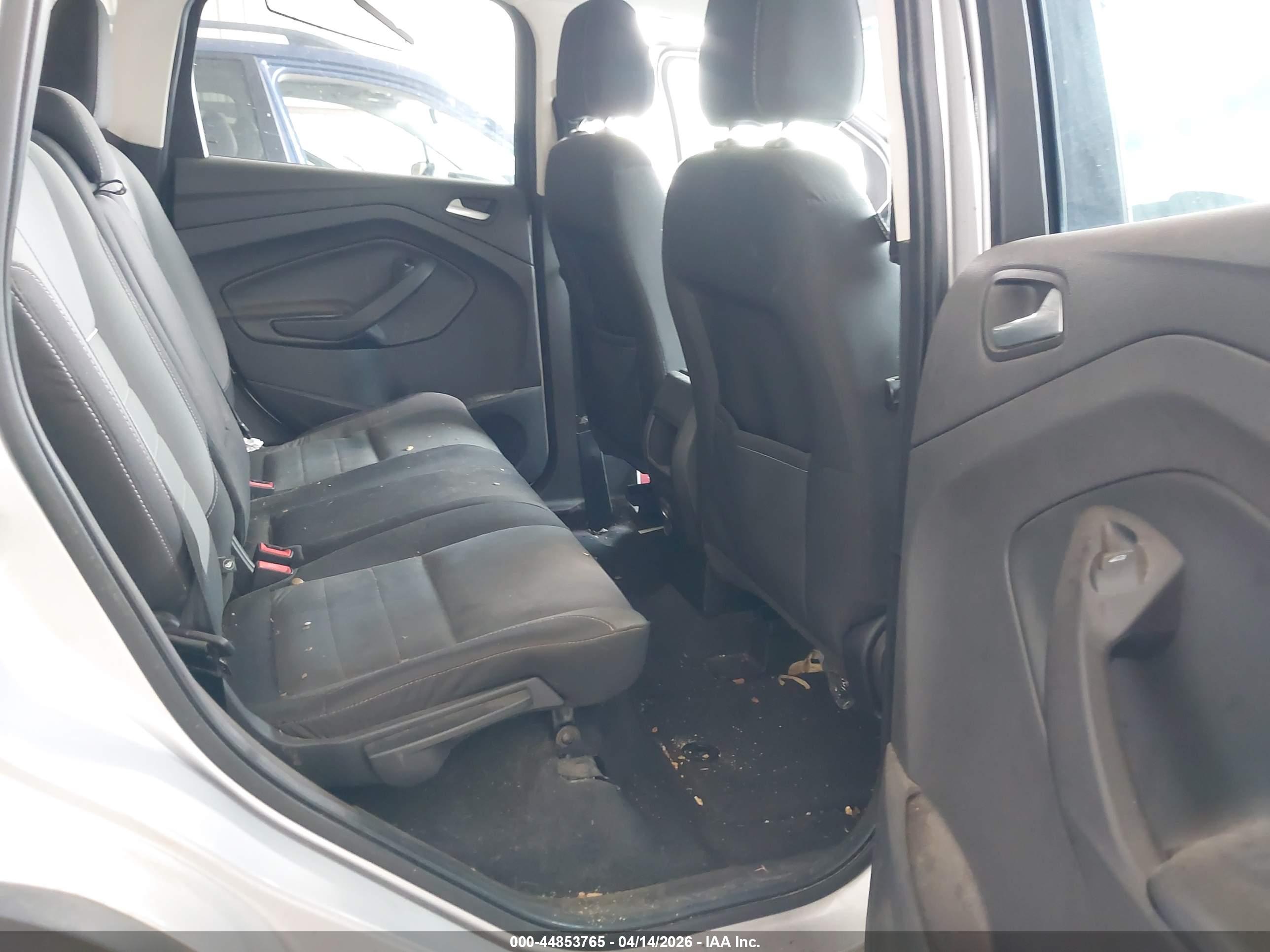 FORD ESCAPE image 8