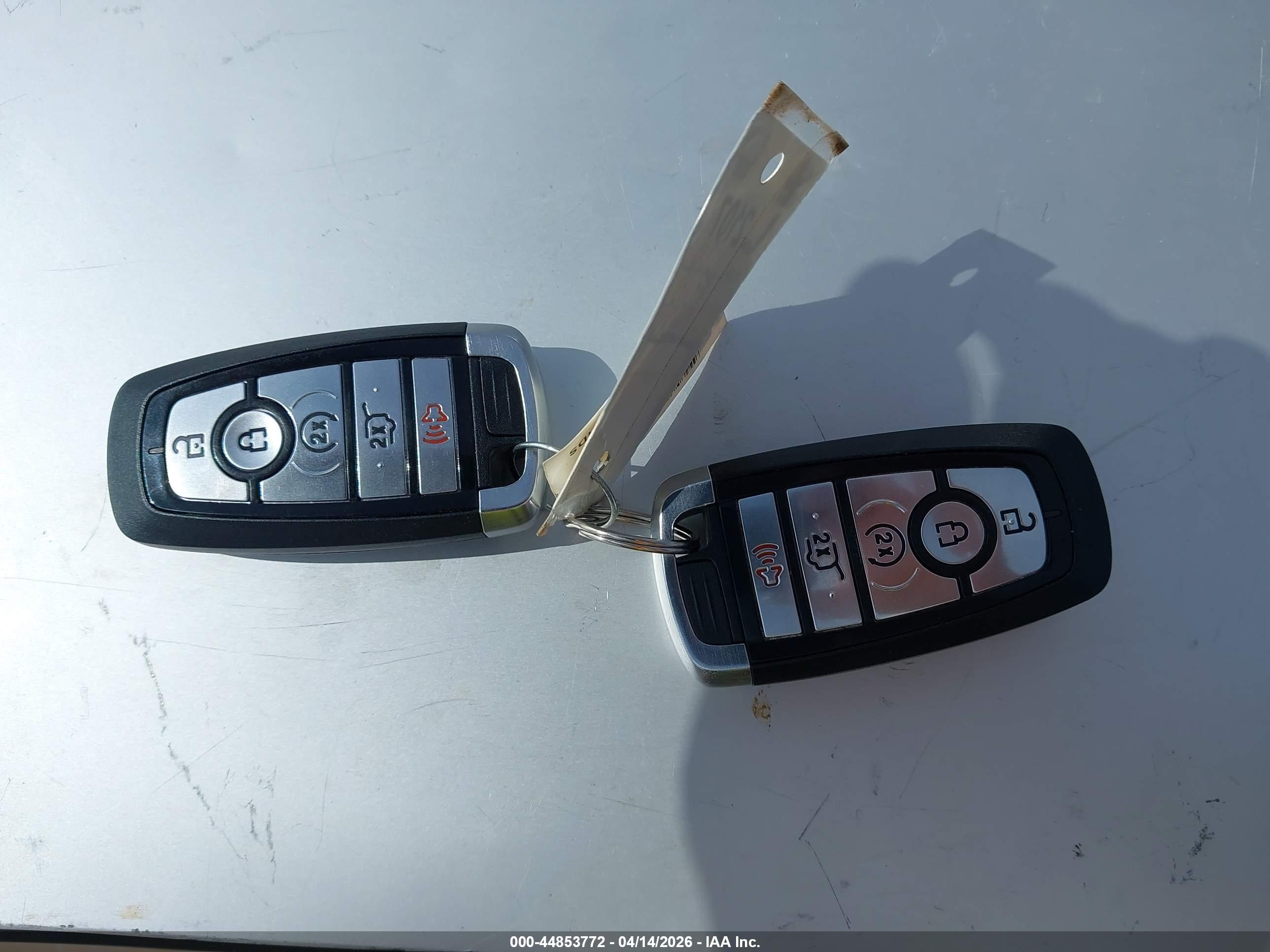 FORD EXPLORER image 11