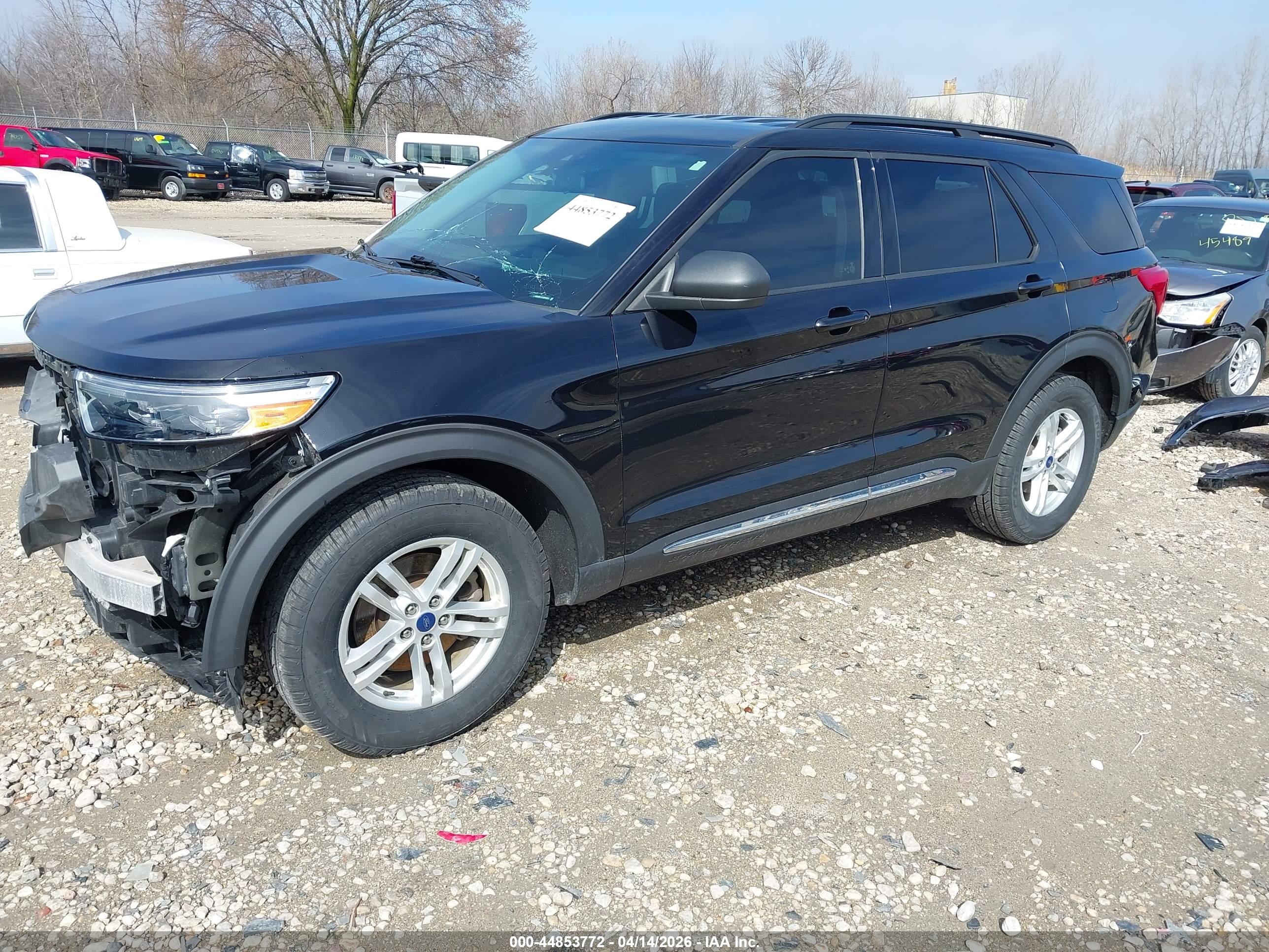 FORD EXPLORER image 2