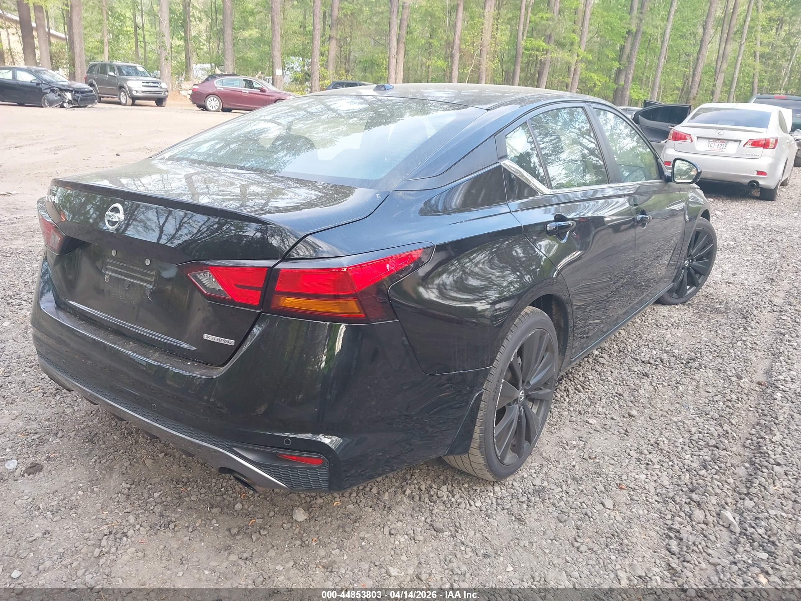 NISSAN ALTIMA image 4