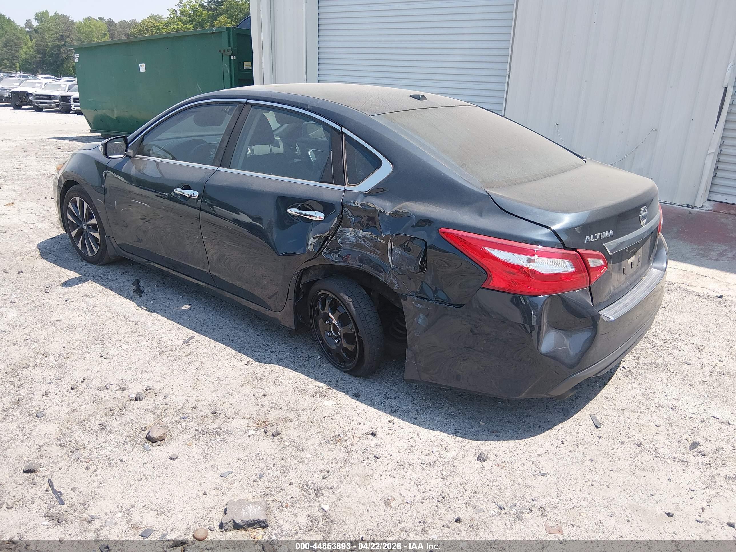 NISSAN ALTIMA image 3