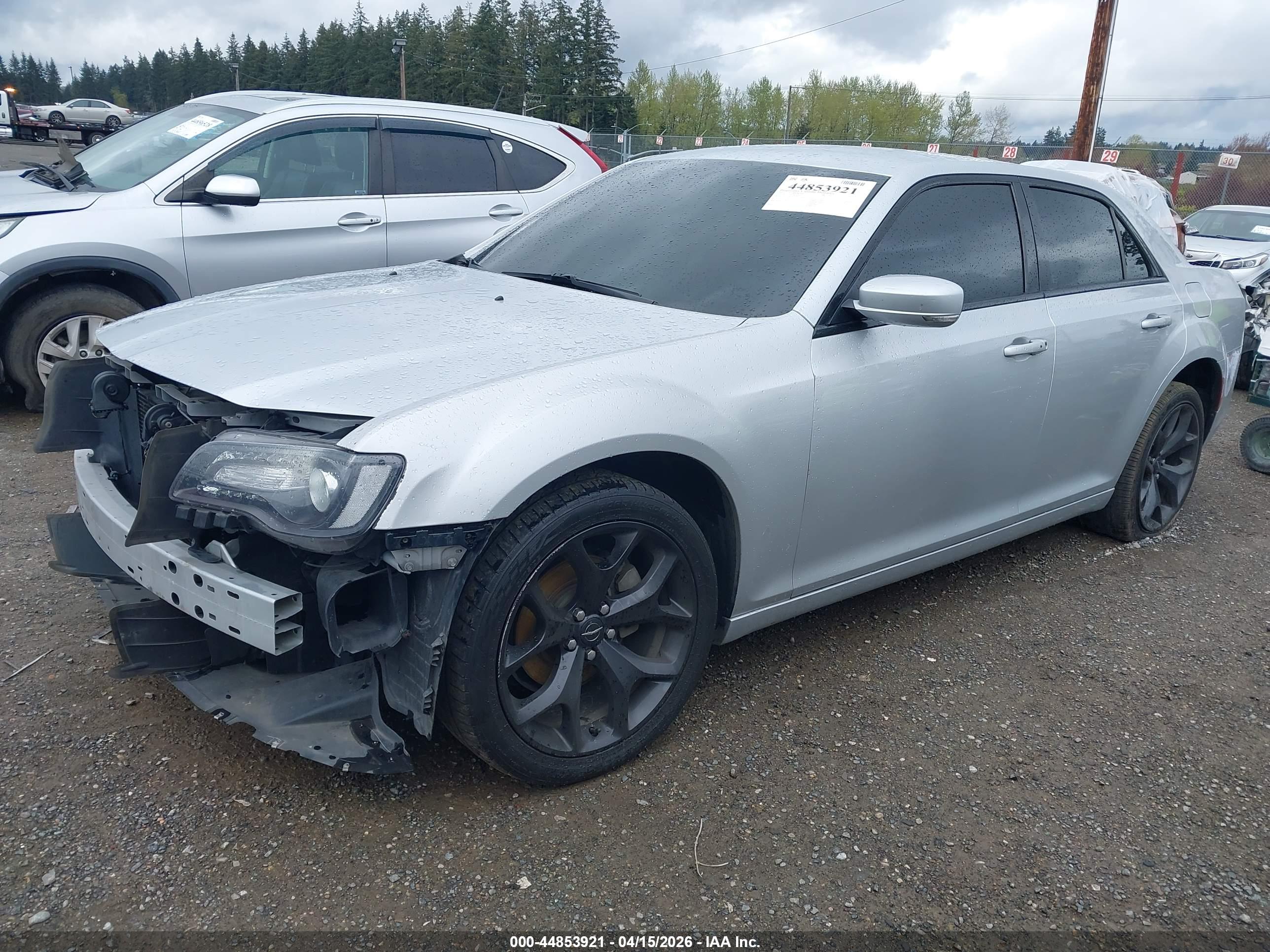 CHRYSLER 300 image 2