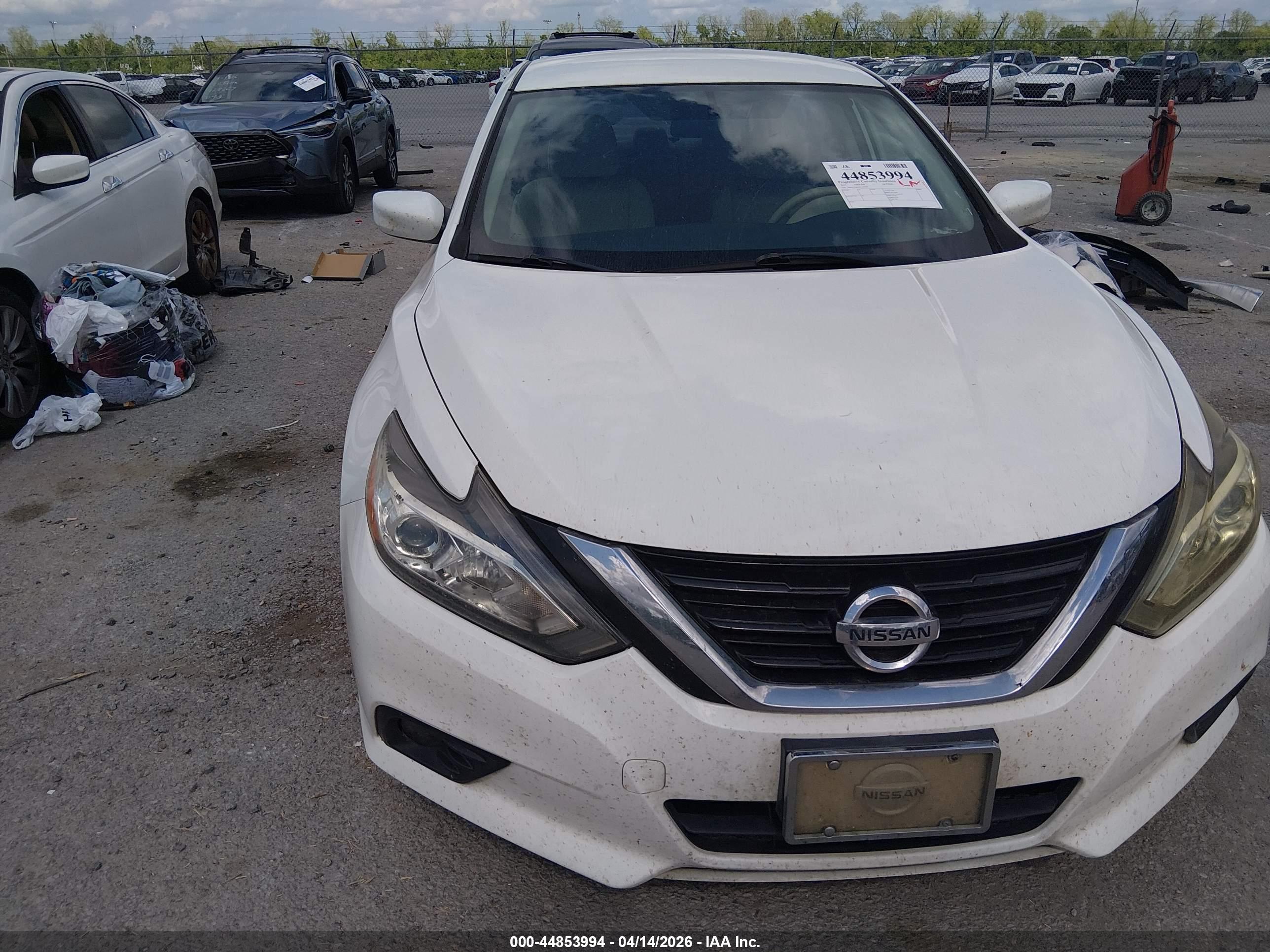 NISSAN ALTIMA image 6