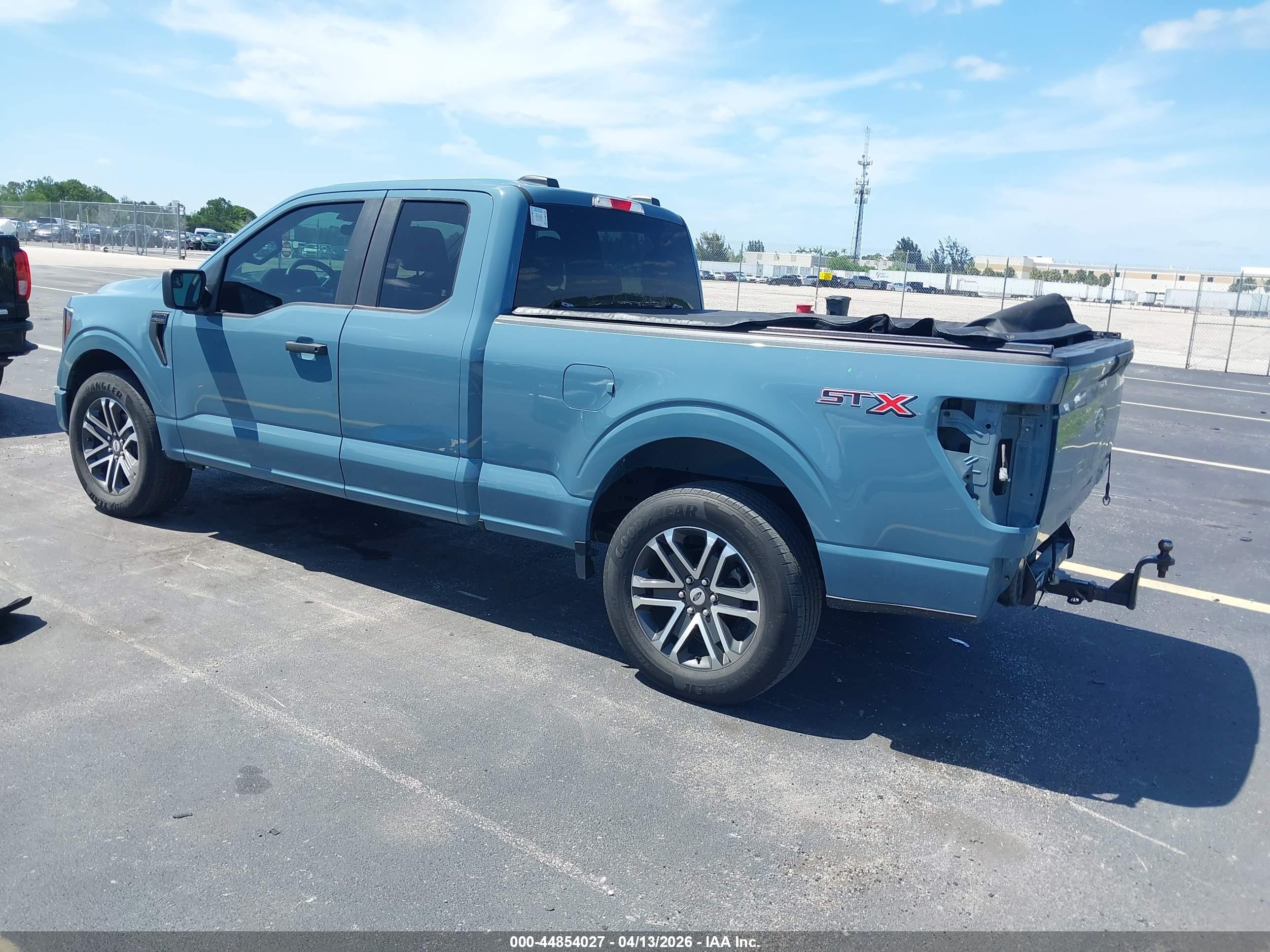 FORD F-150 image 3