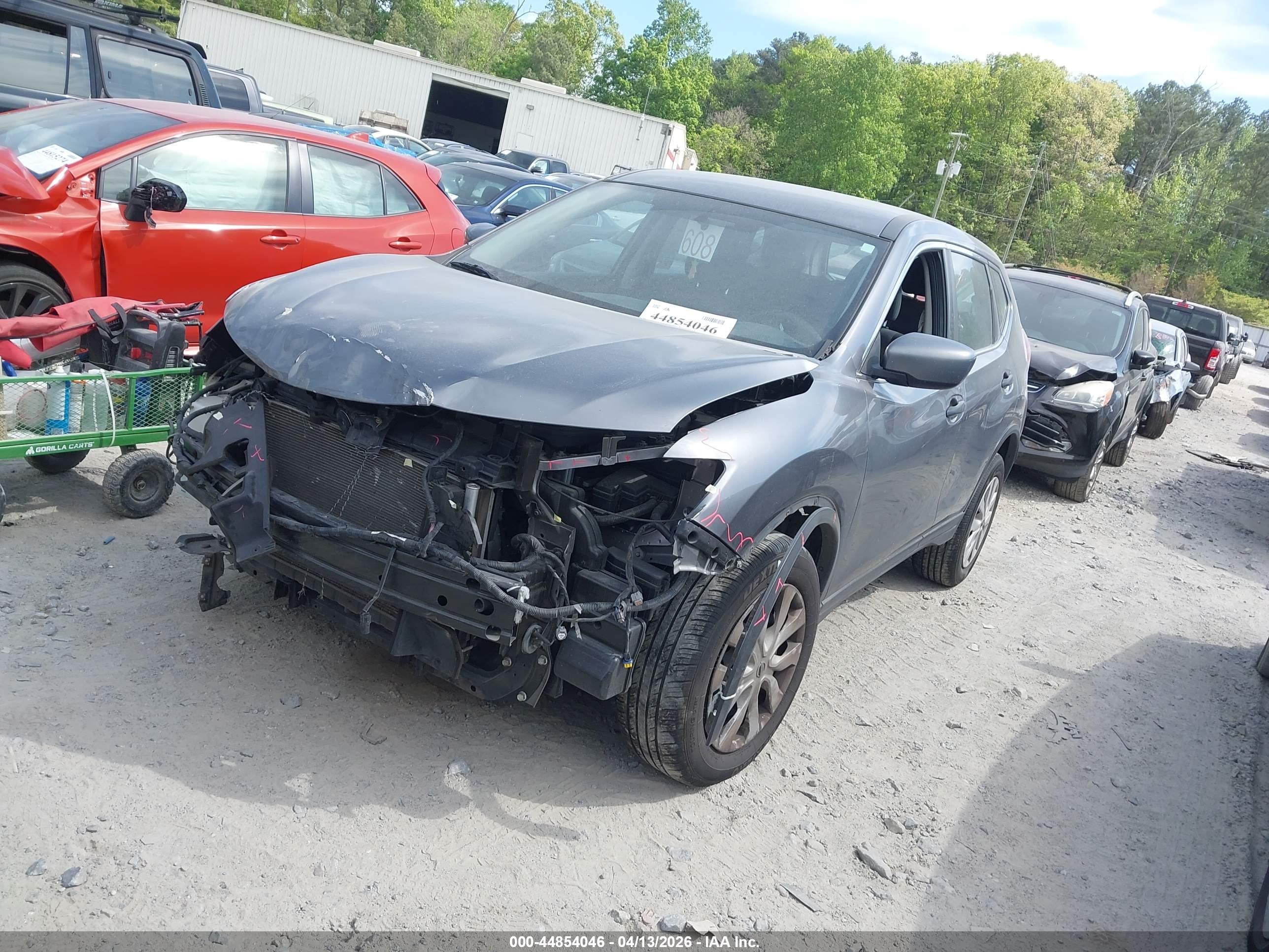 NISSAN ROGUE image 2