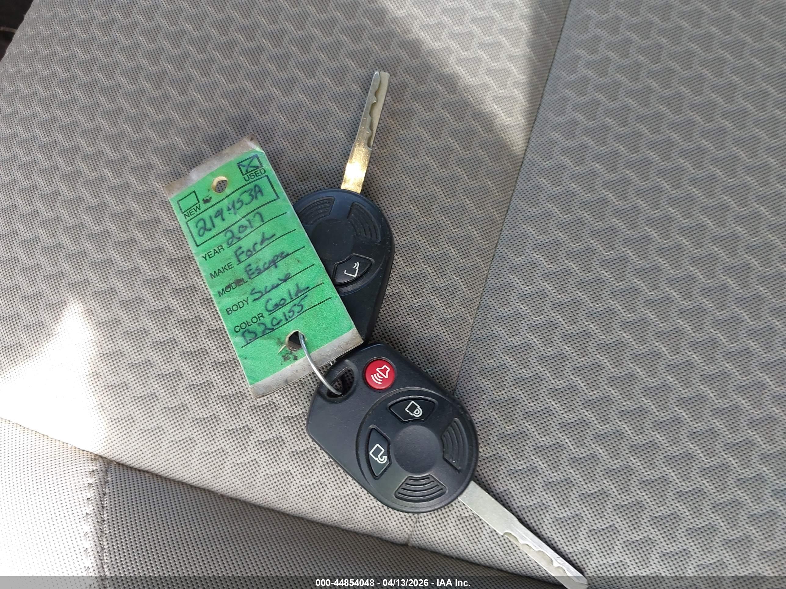 FORD ESCAPE image 11