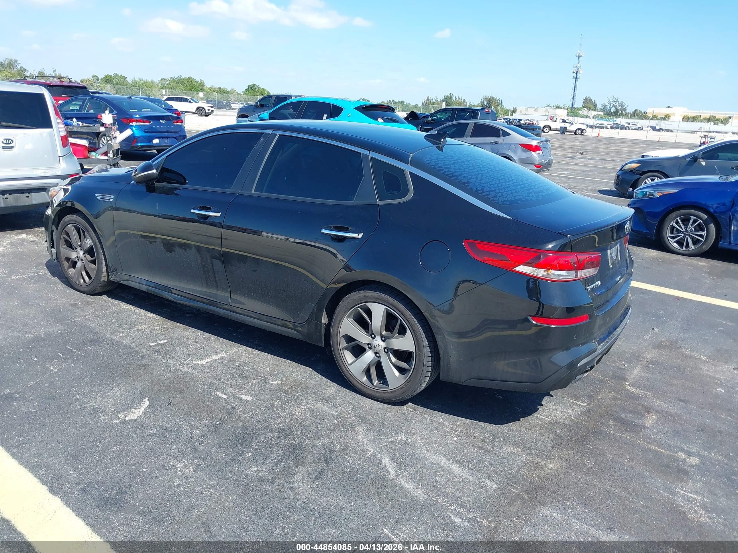 KIA OPTIMA image 3