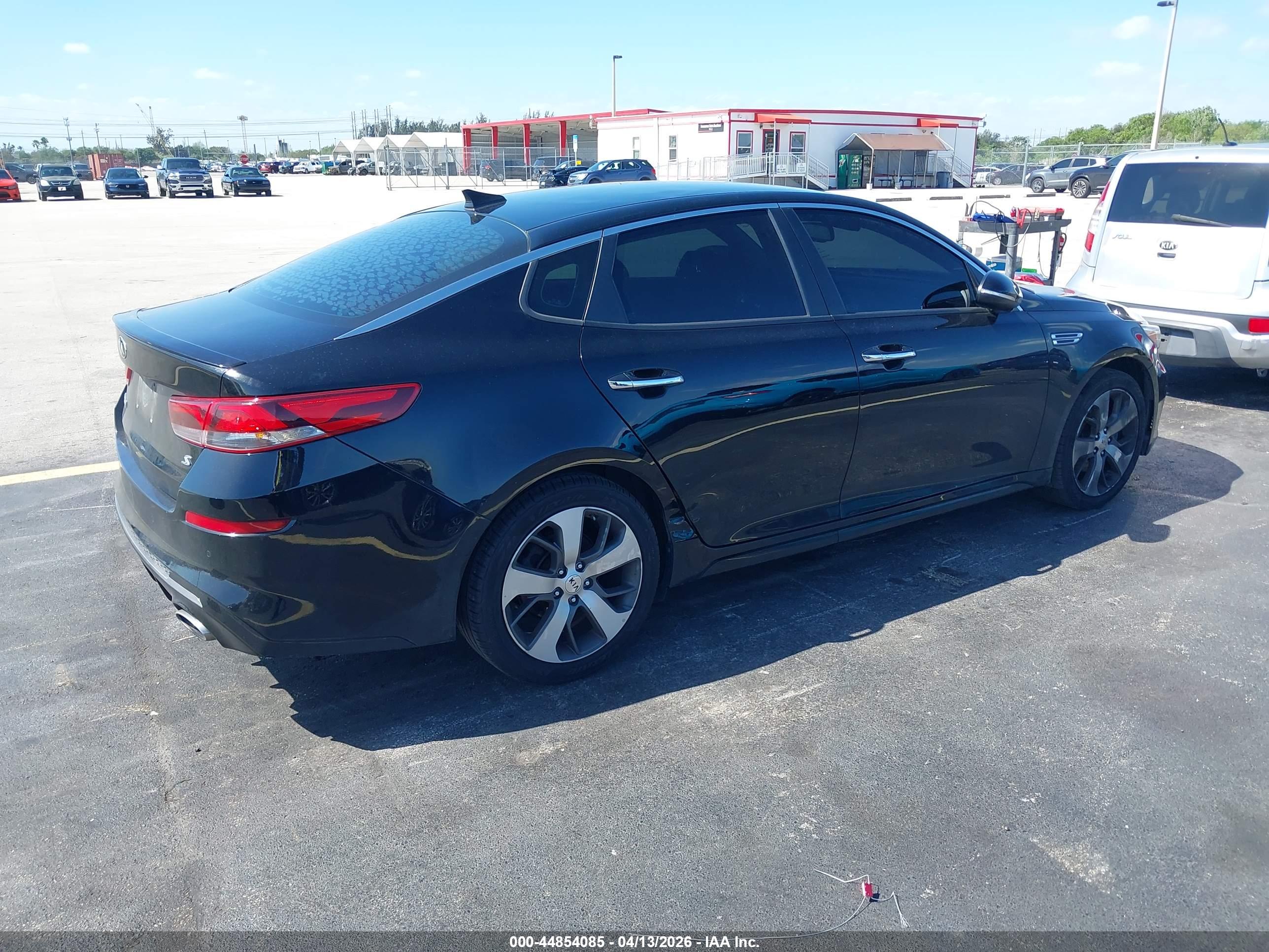 KIA OPTIMA image 4