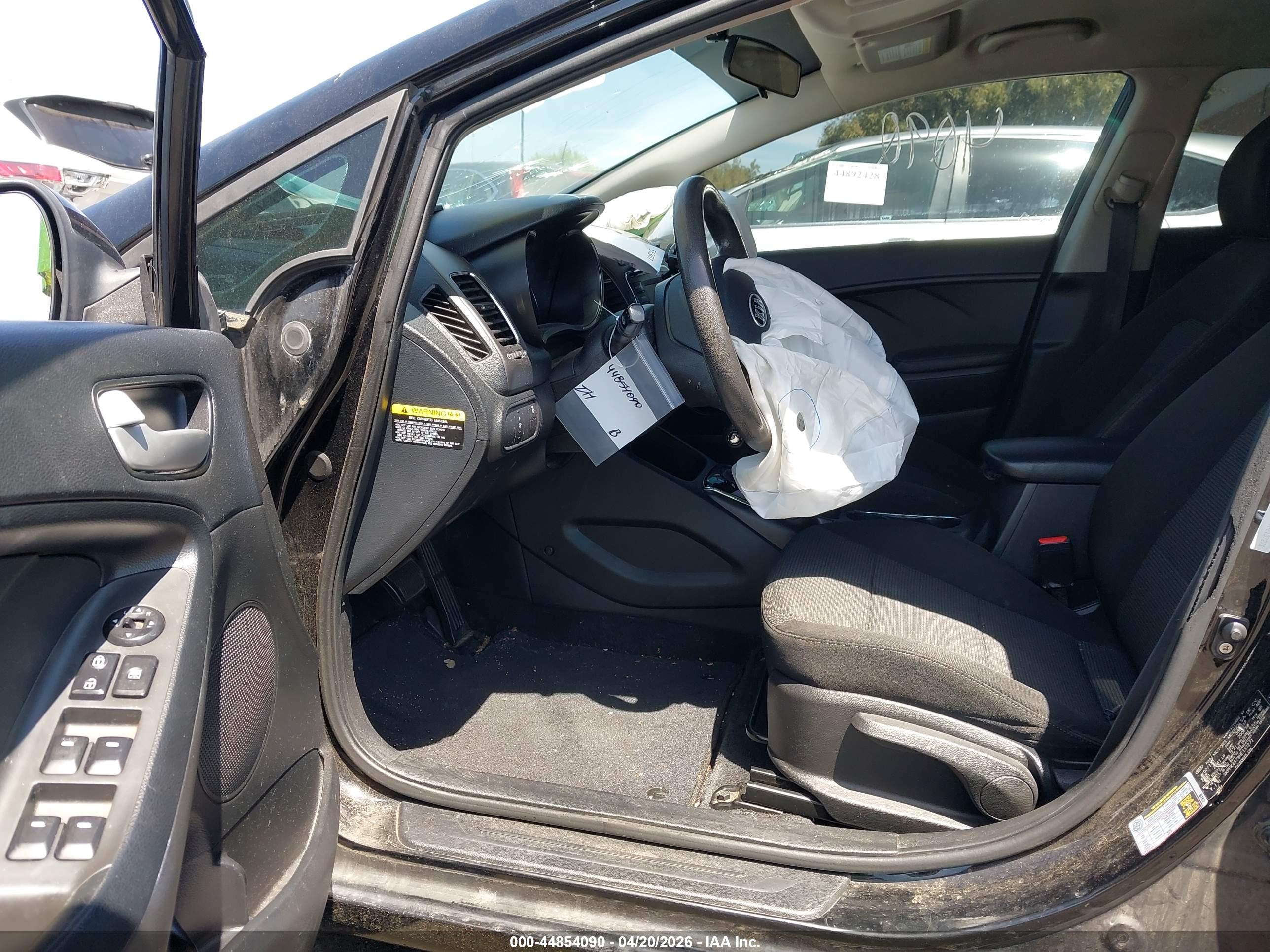 KIA FORTE image 5