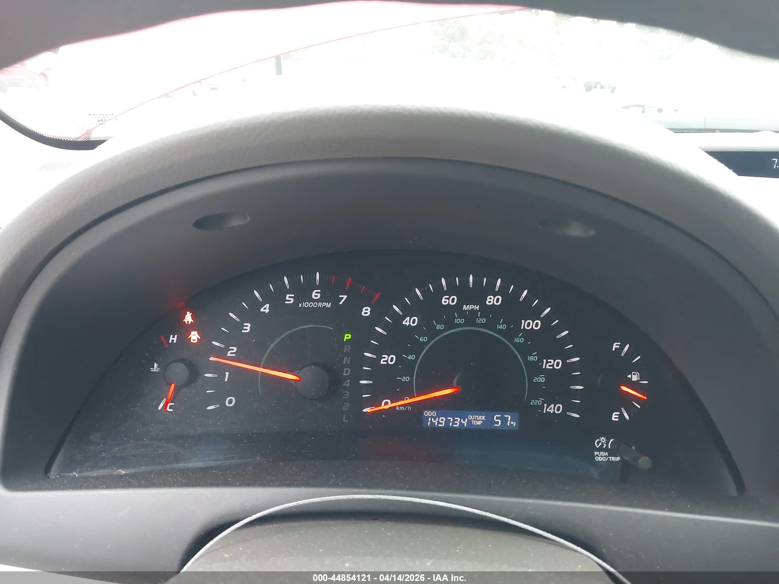 TOYOTA CAMRY image 7