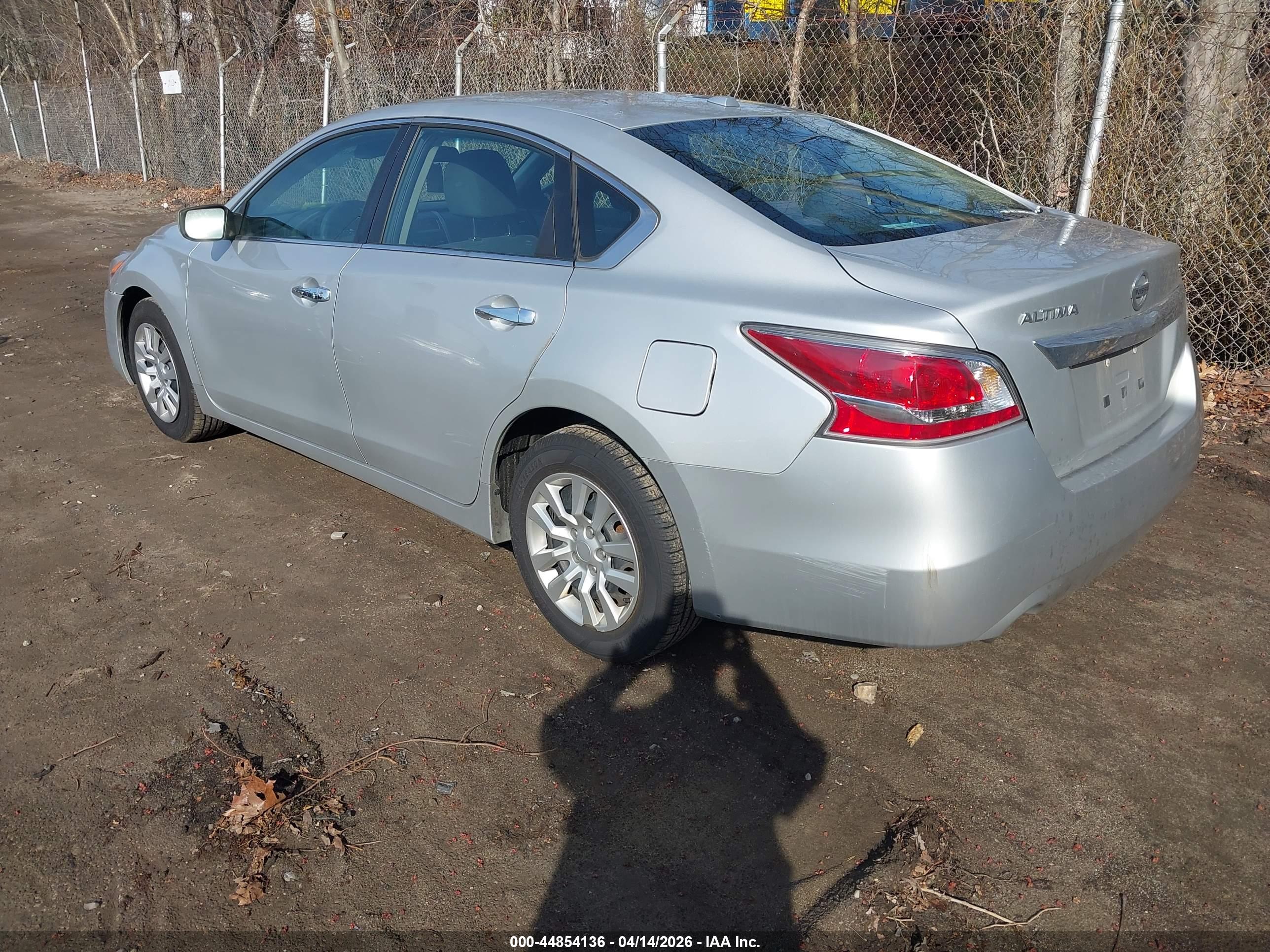 NISSAN ALTIMA image 3