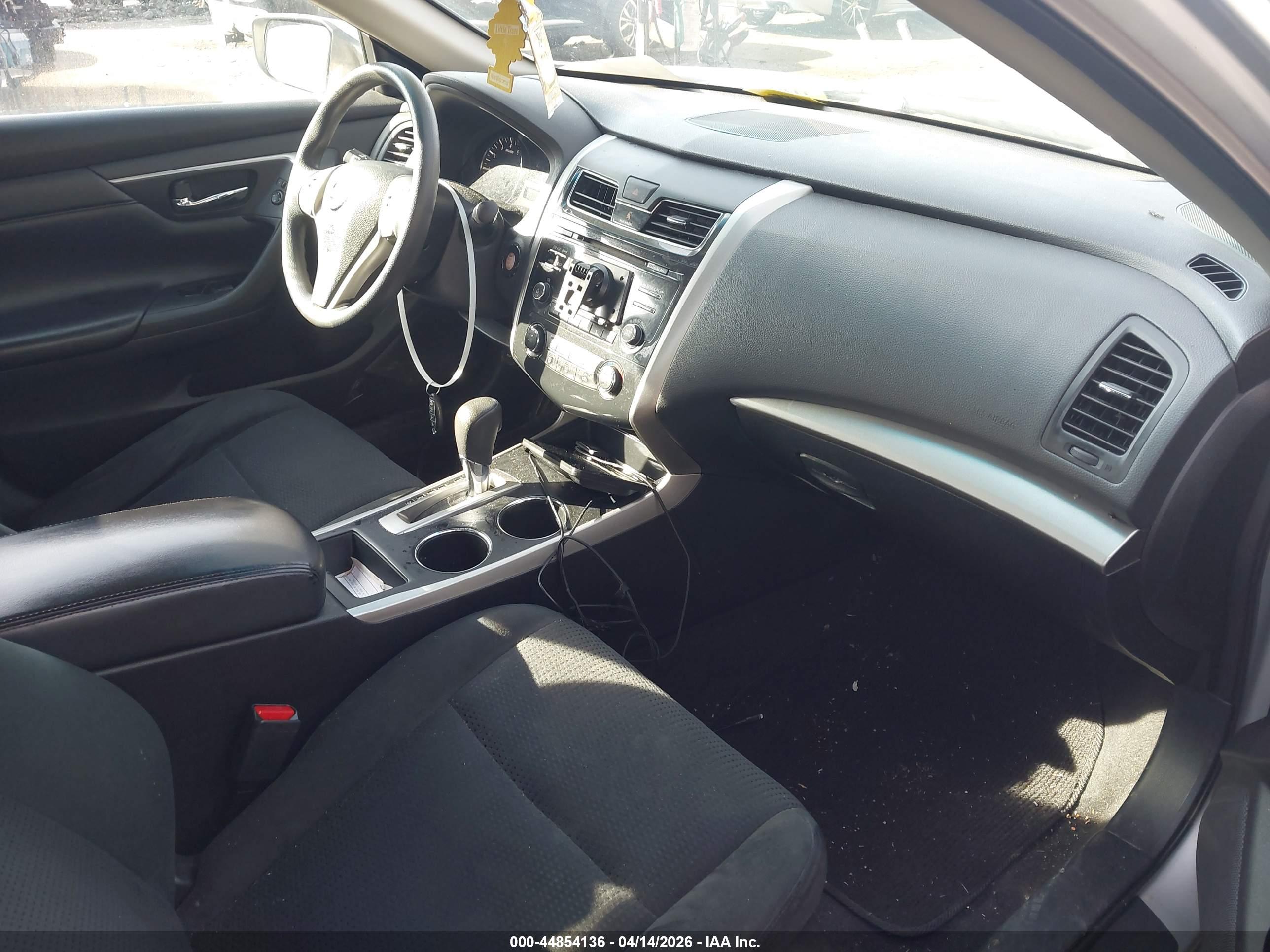 NISSAN ALTIMA image 5