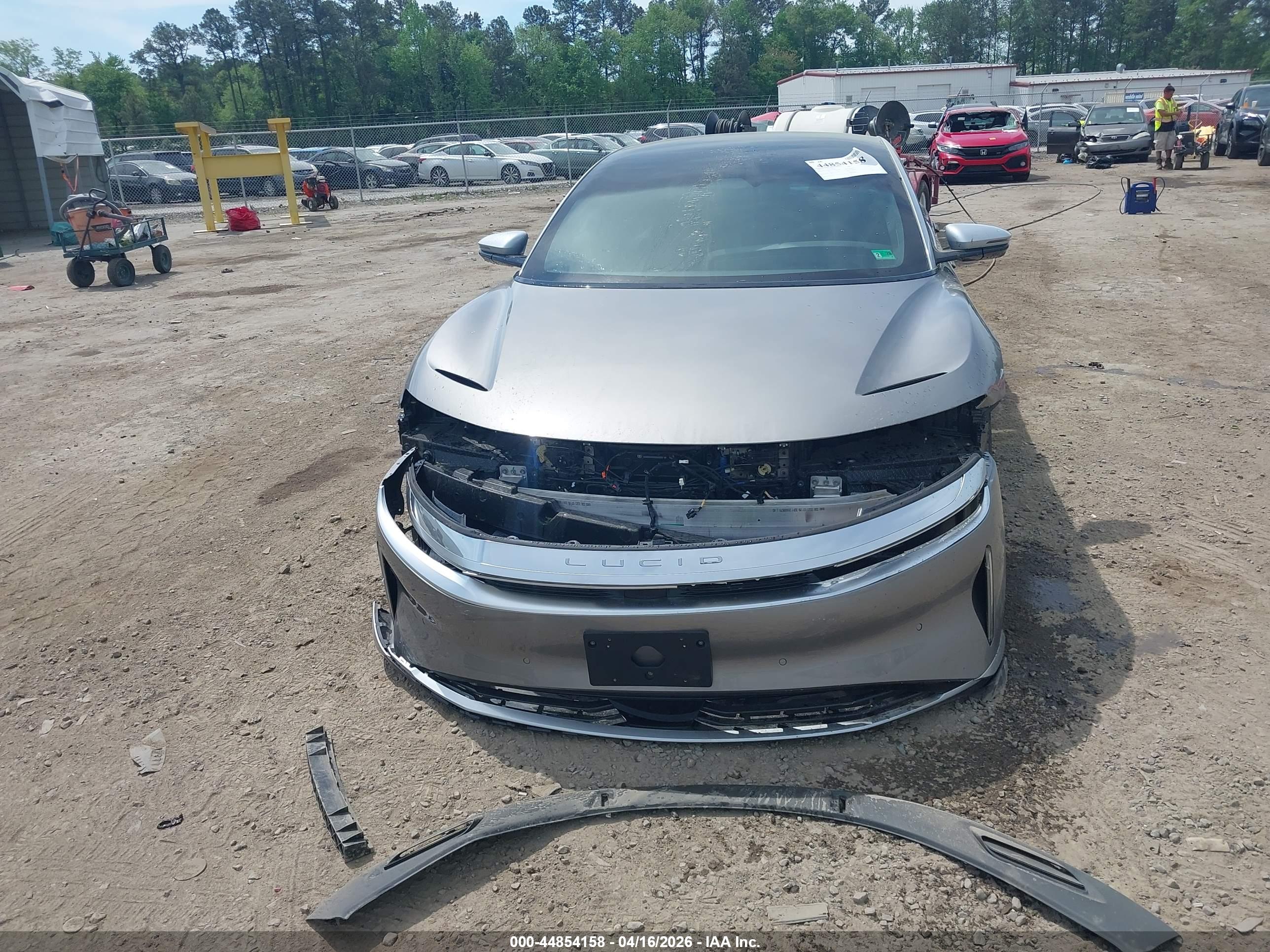 LUCID AIR image 6