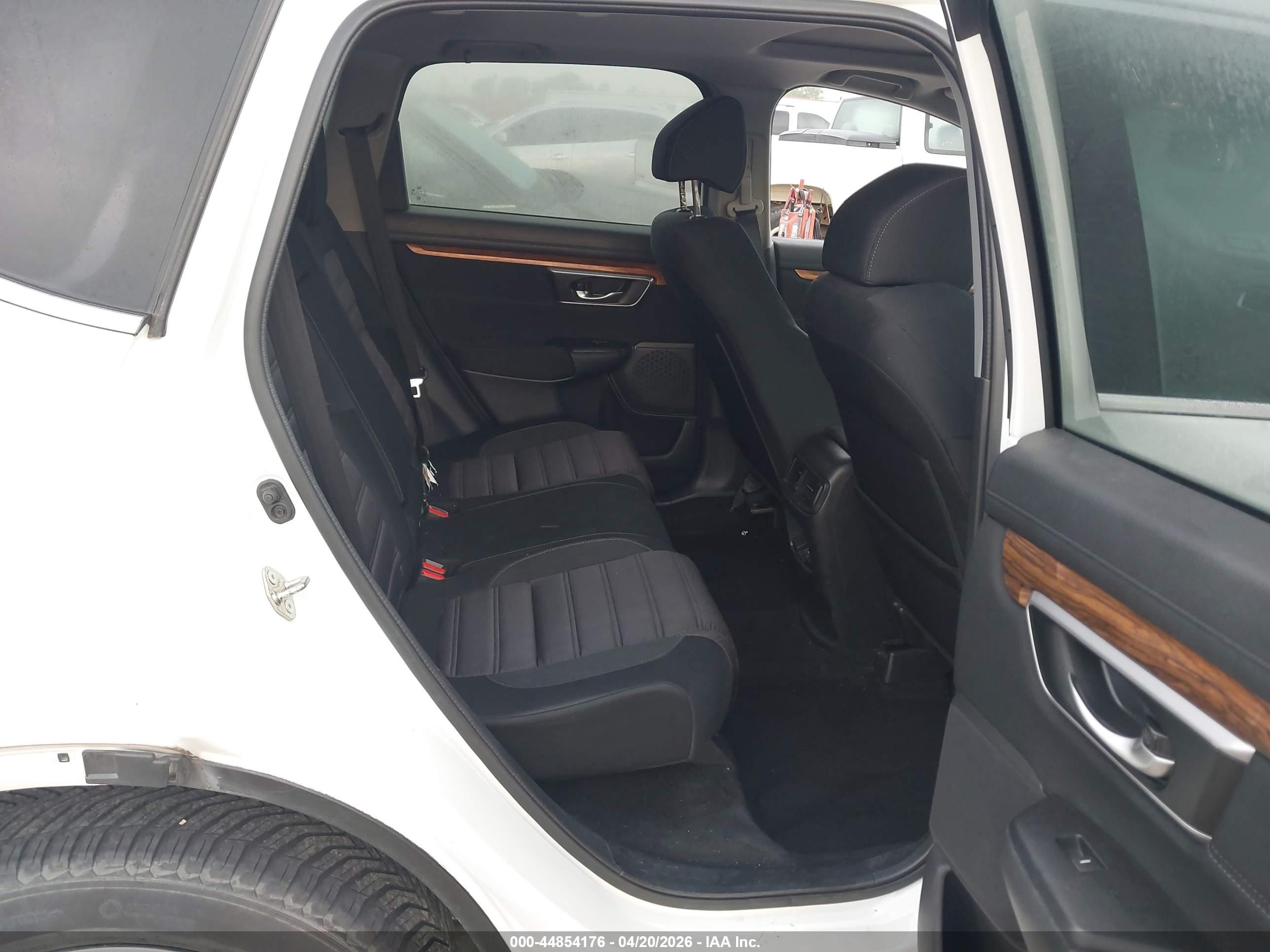 HONDA CR-V image 8