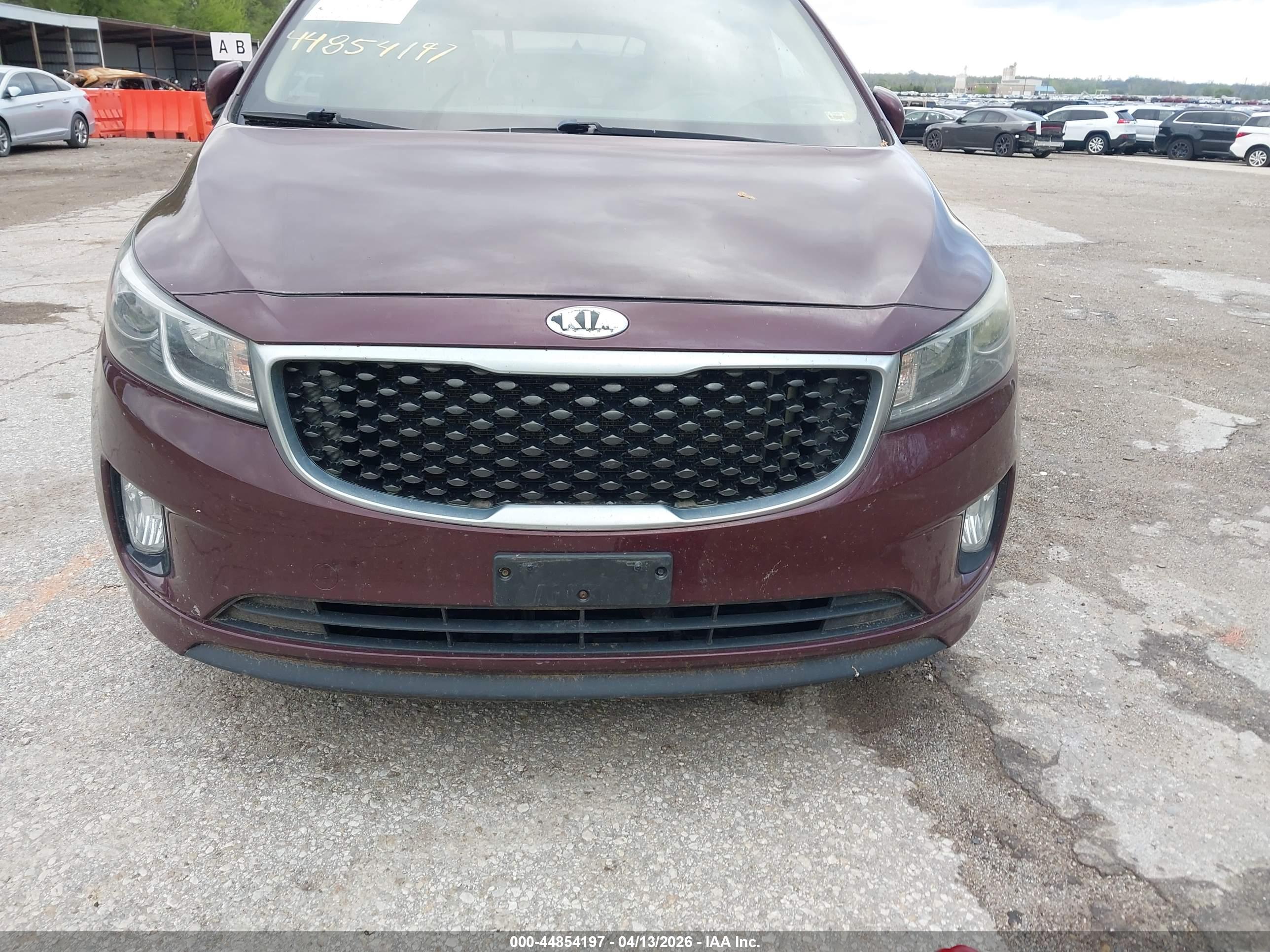 KIA SEDONA image 6