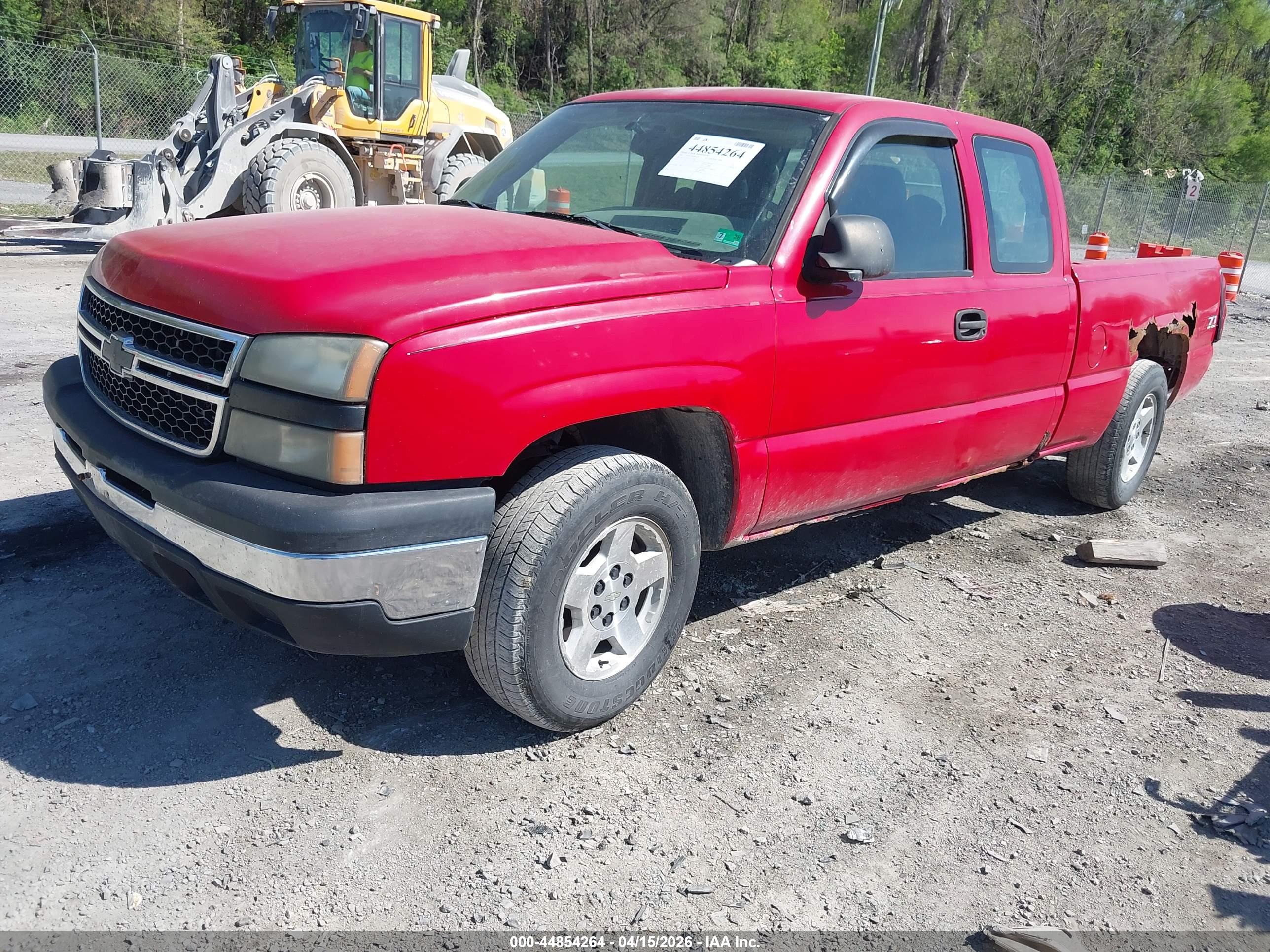 CHEVROLET SILVERADO image 2