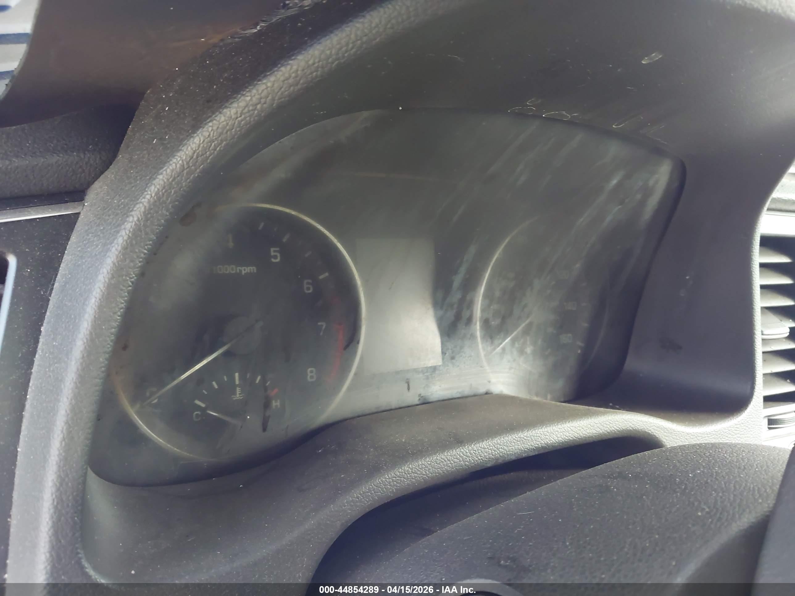 HYUNDAI ELANTRA image 7