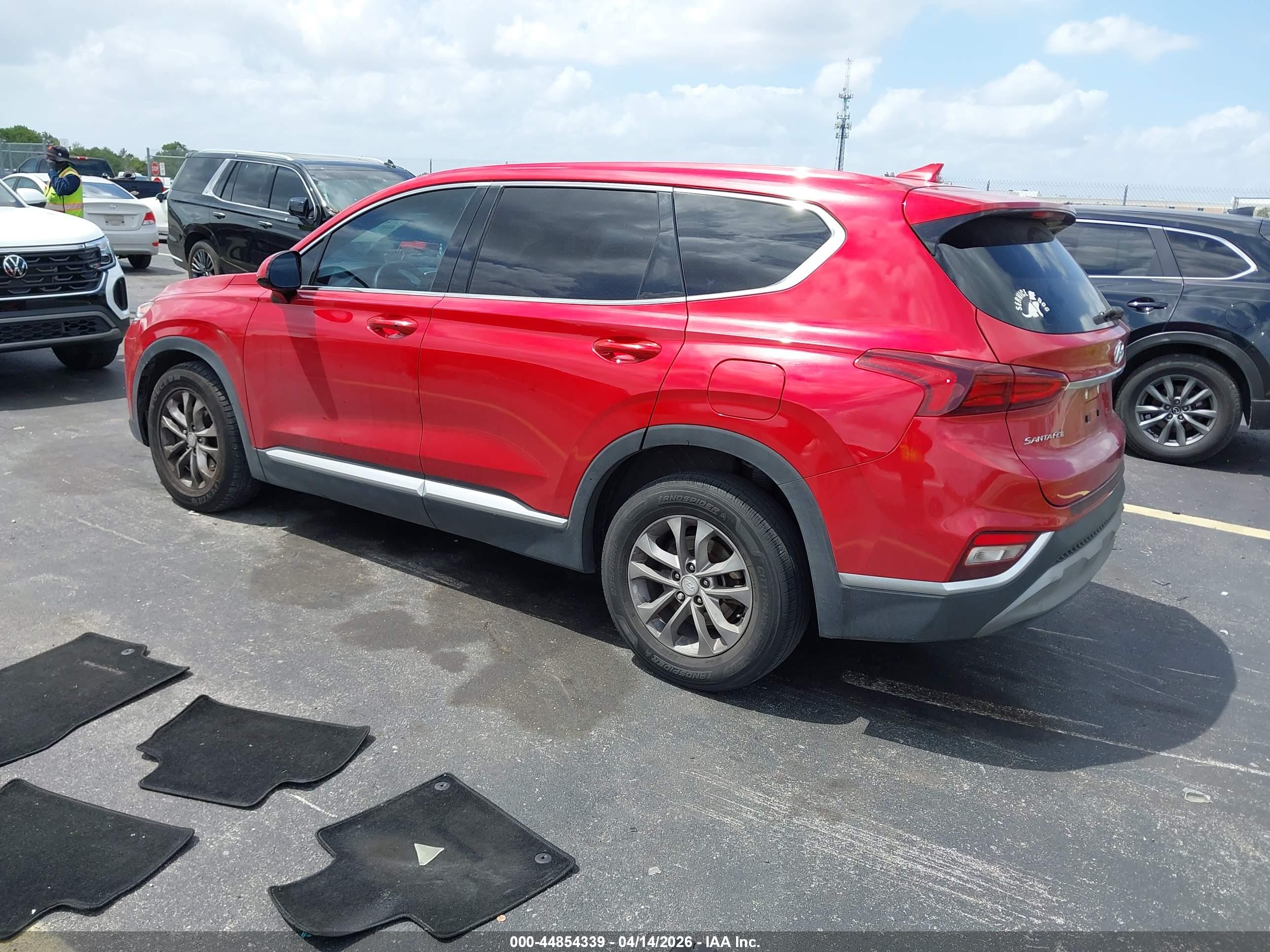 HYUNDAI SANTA image 3