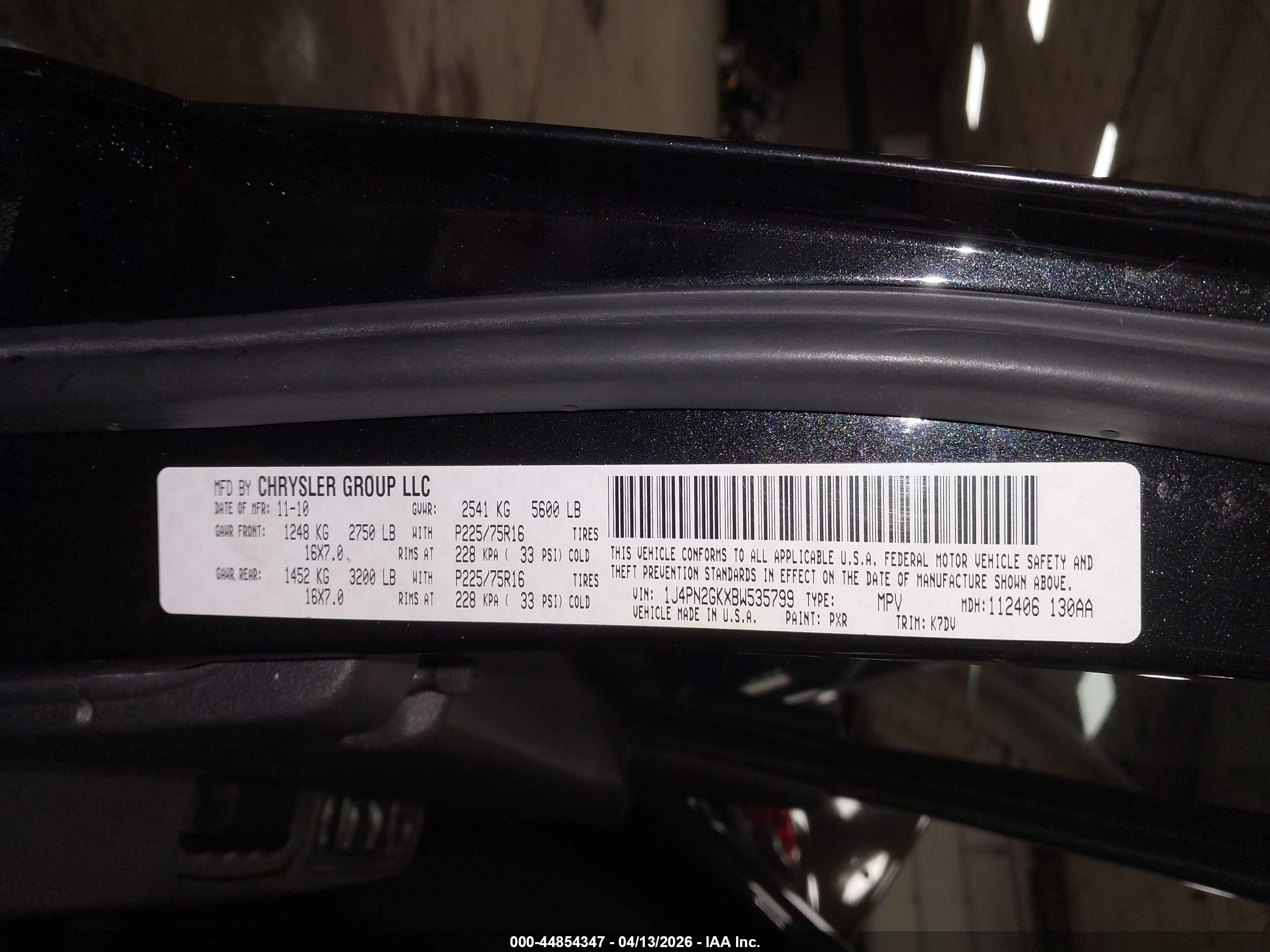 JEEP LIBERTY image 9