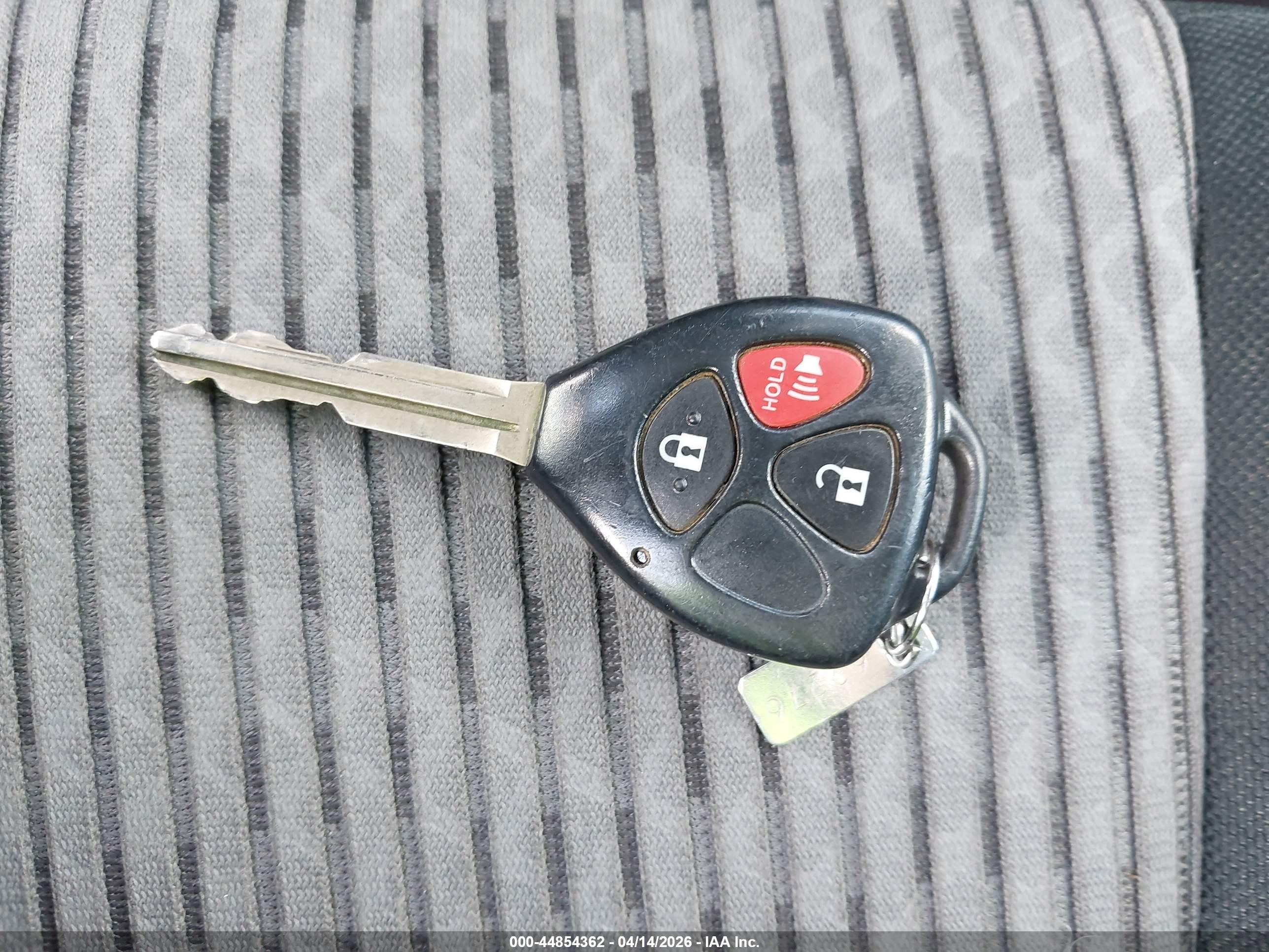 TOYOTA 4RUNNER image 11