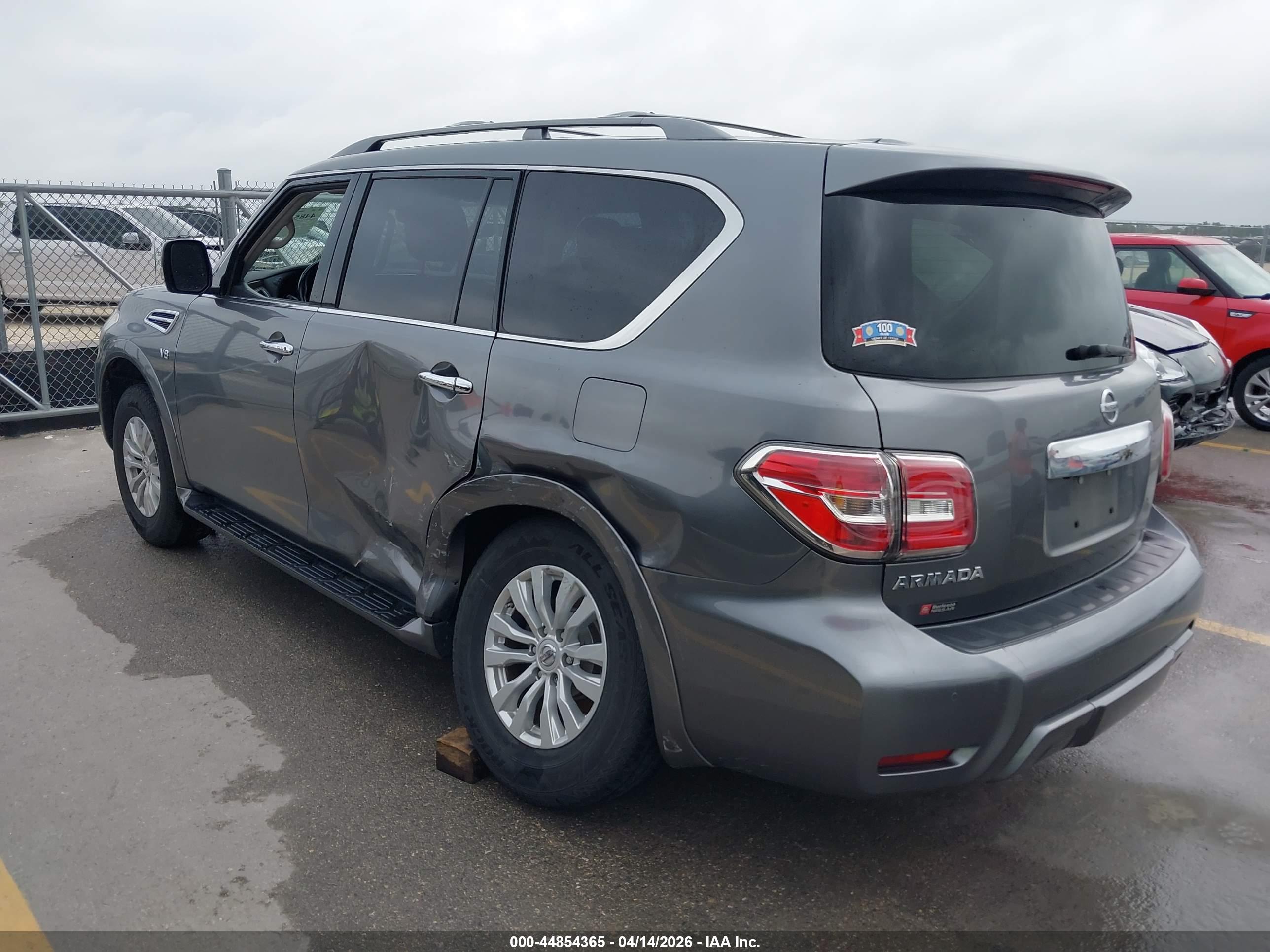 NISSAN ARMADA image 3
